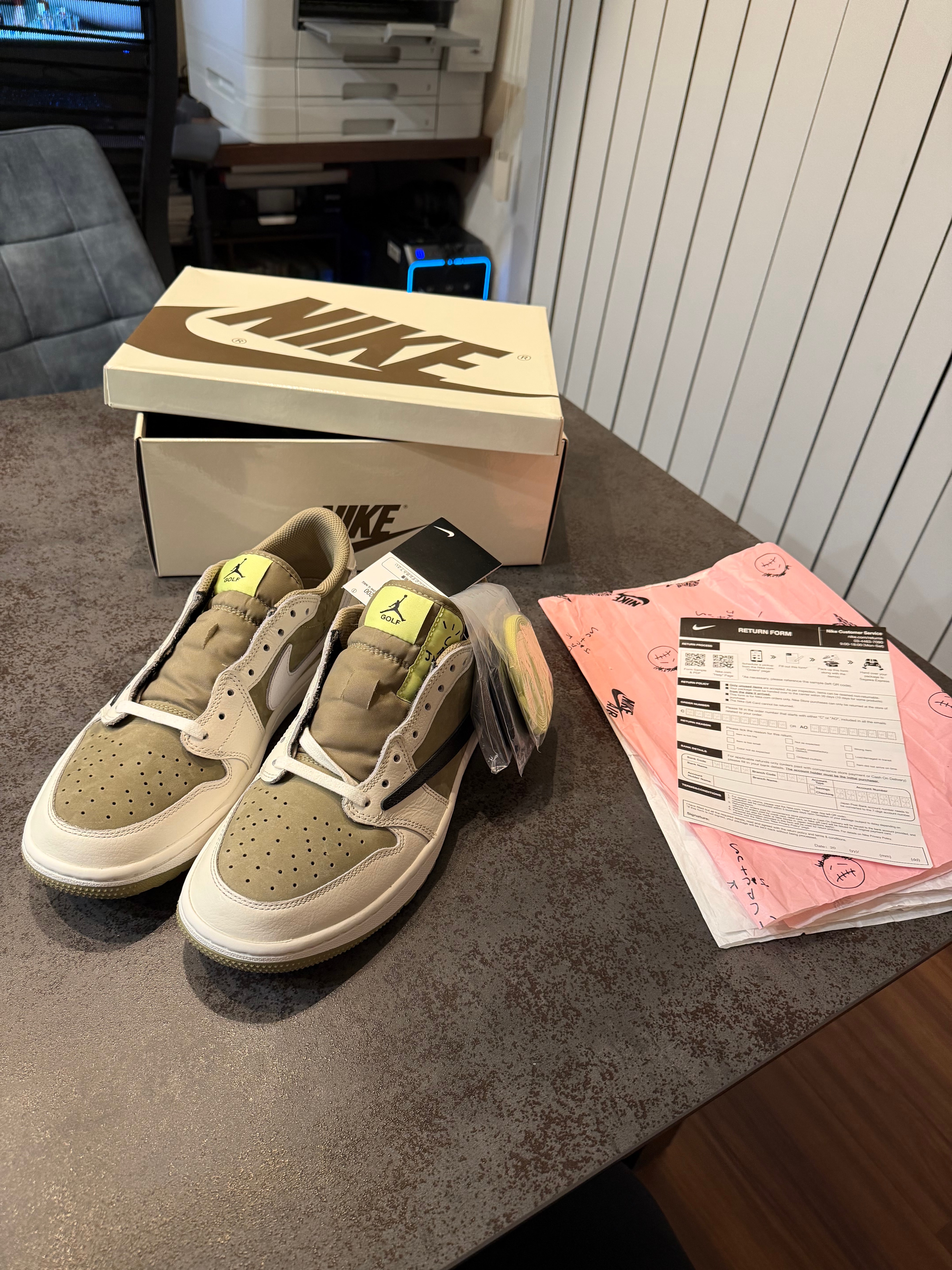Travis Scott × Nike Air Jordan 1 Low Golf NRG "Neutral Olive"