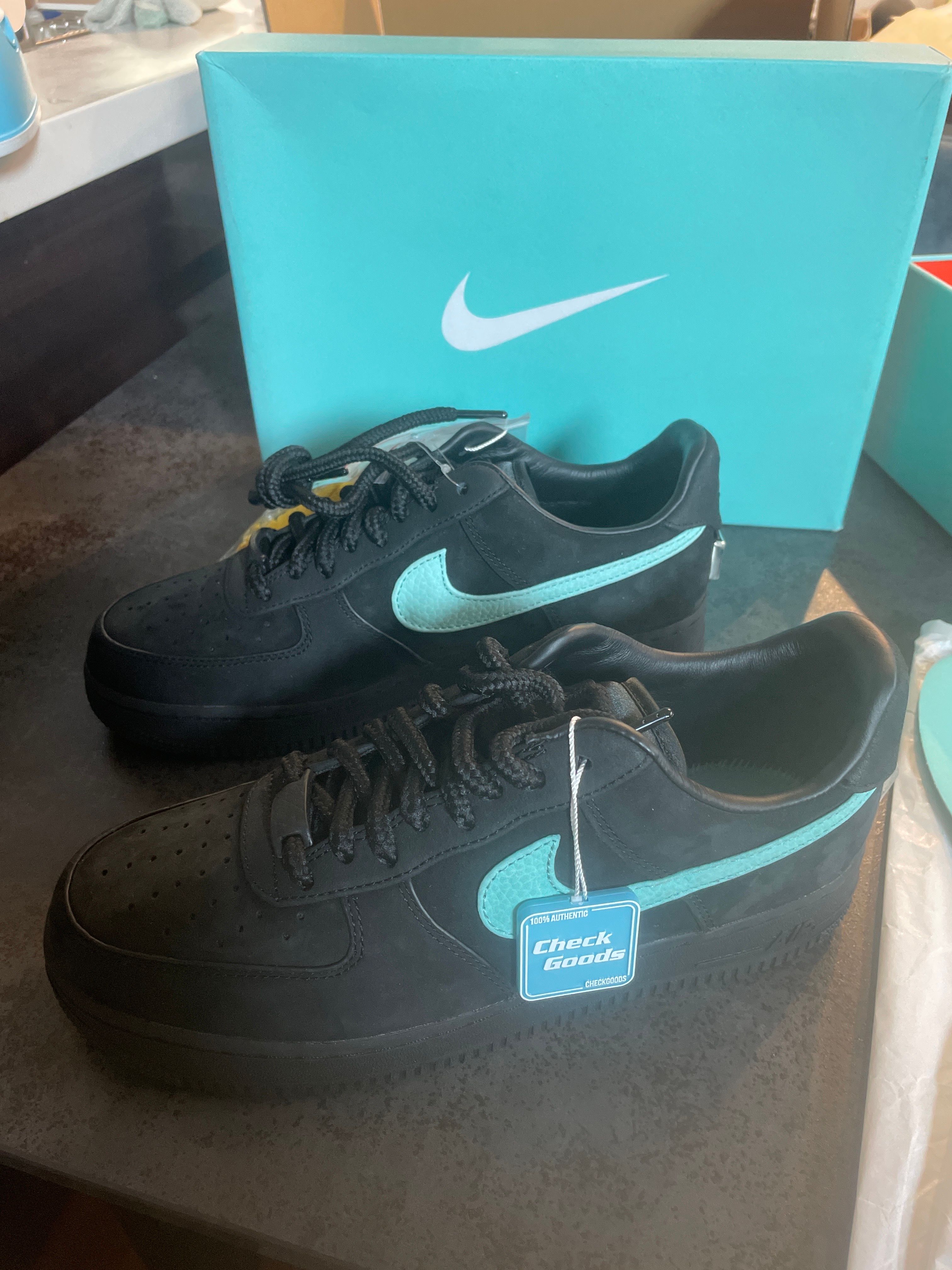 Tiffany & Co. × Nike Air Force 1 Low "1837"