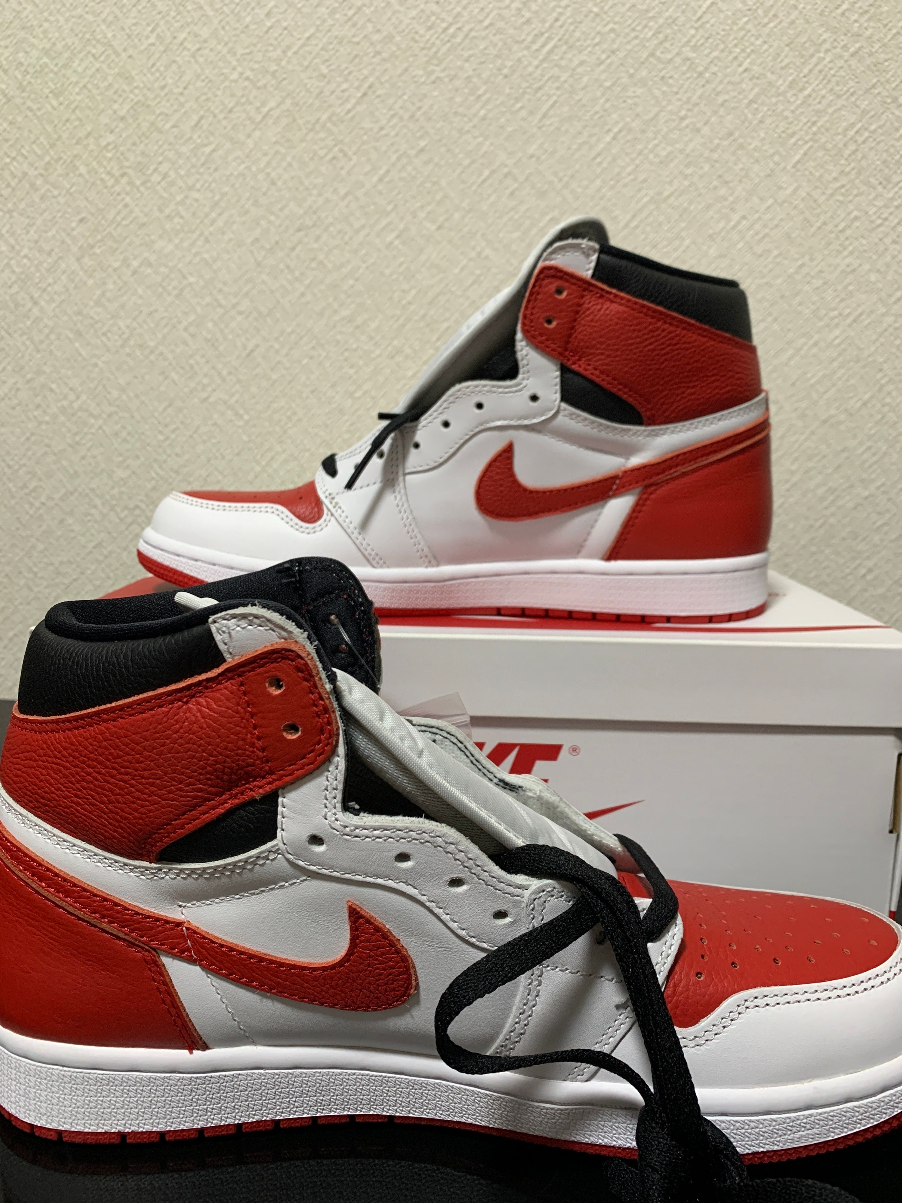 Nike Air Jordan 1 High OG "Heritage" 