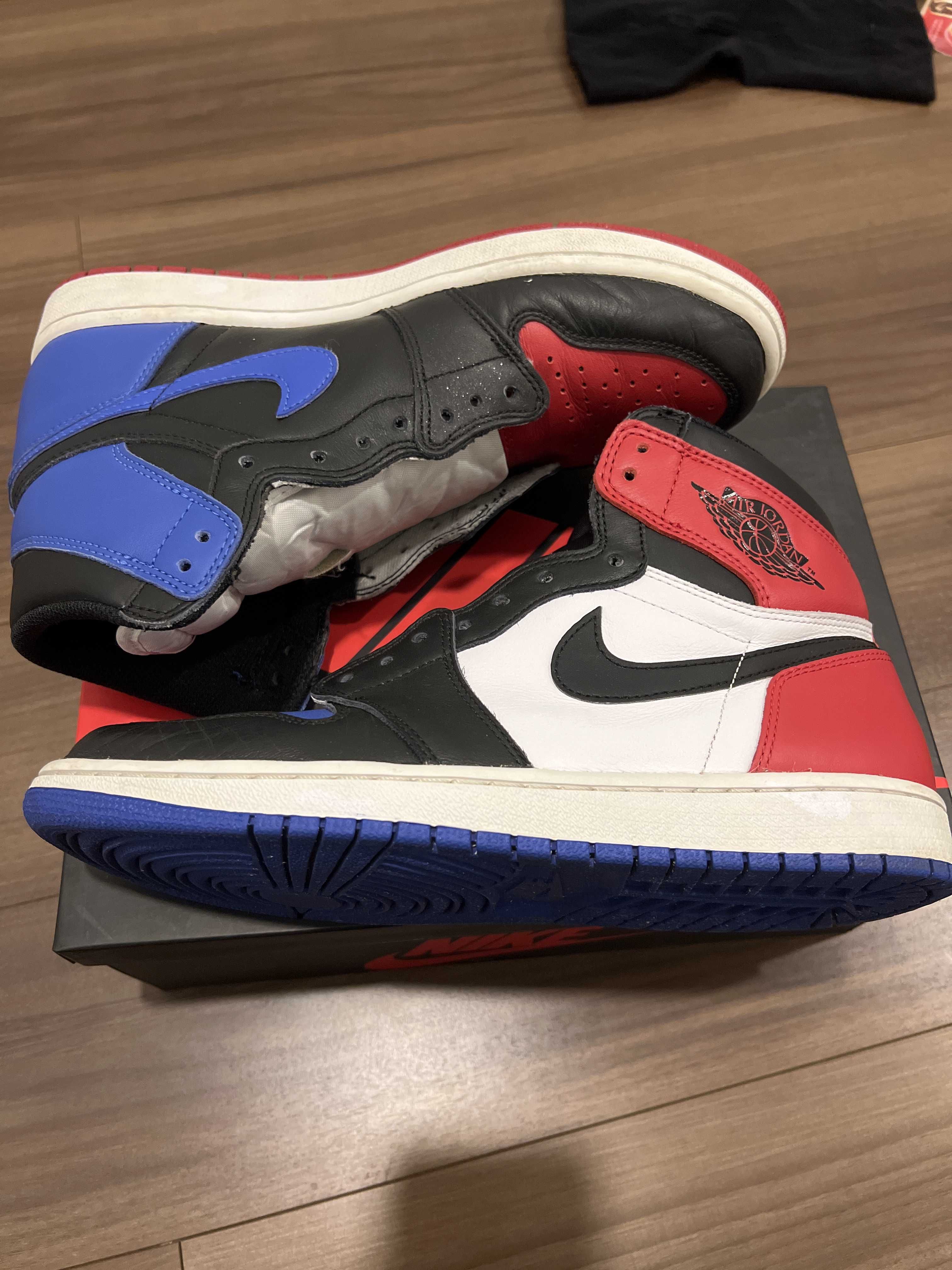Nike Air Jordan 1 Retro High "Top 3"