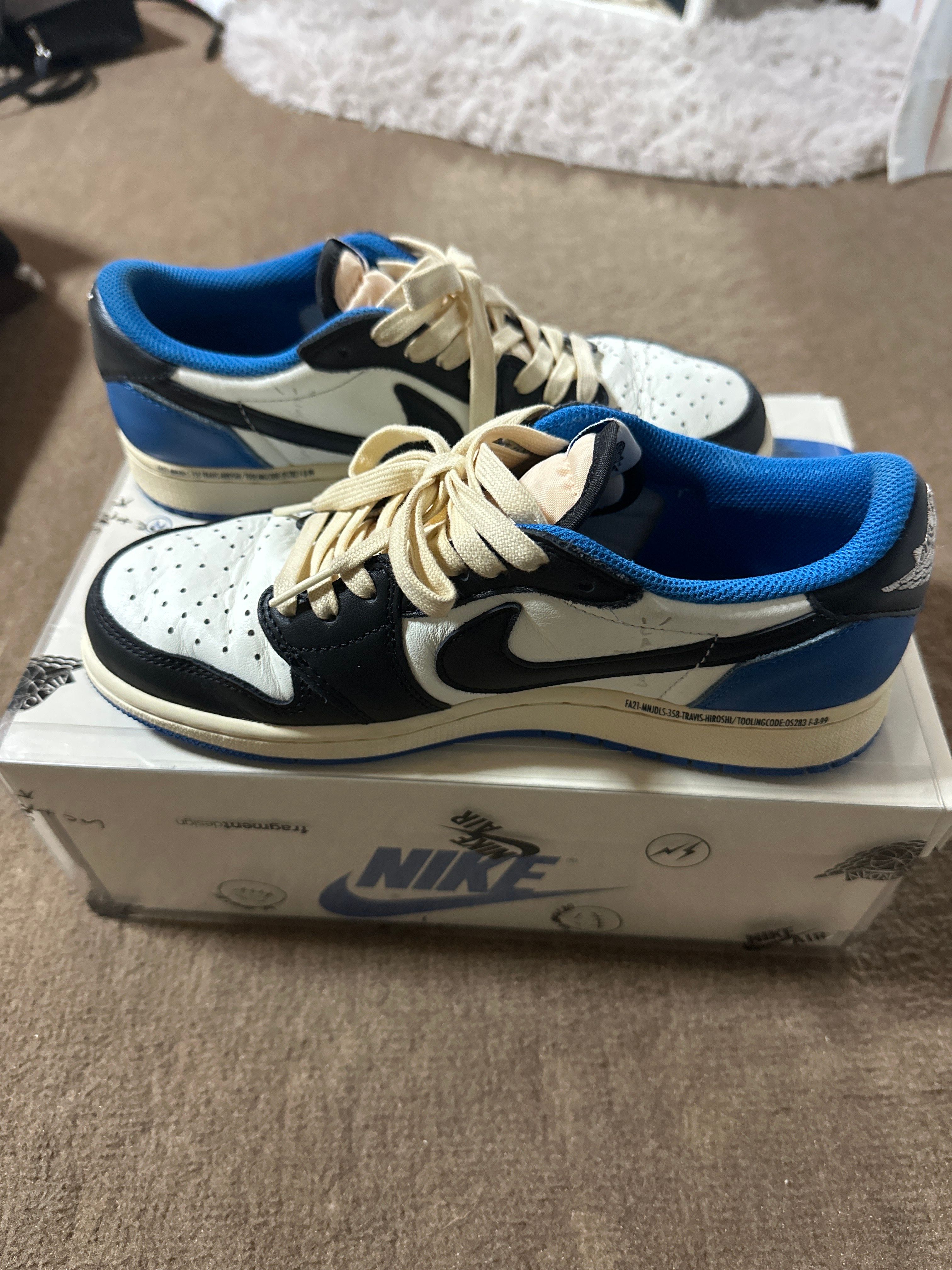 Travis Scott × fragment design × Nike Air Jordan 1 Low OG SP "Military Blue"