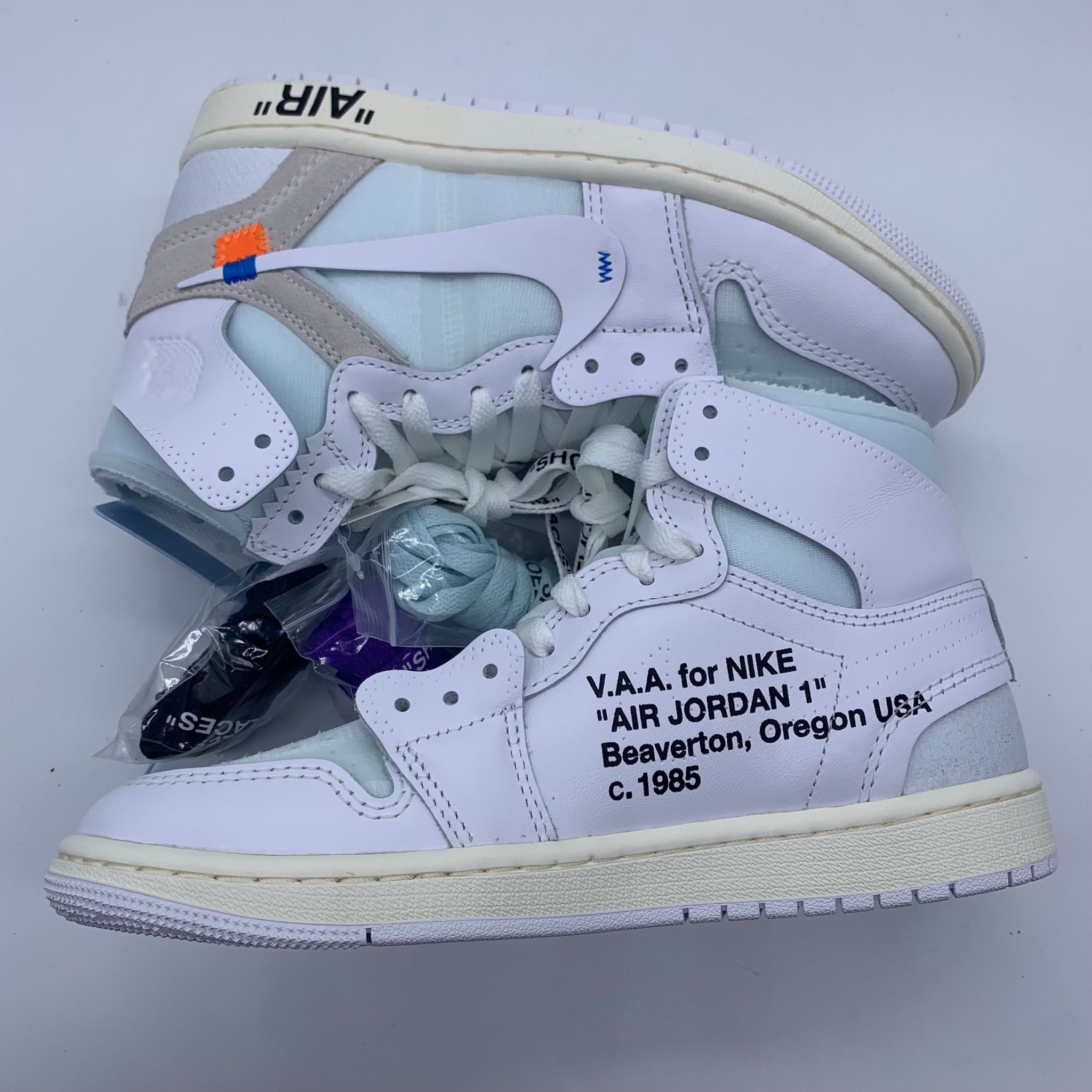 Virgil Abloh Archive (V.A.A.) × Nike Air Jordan 1 Retro High OG "Alaska"