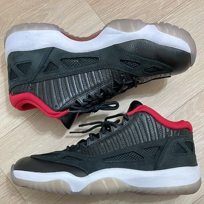 Air Jordan 11 Low IE "Bred"