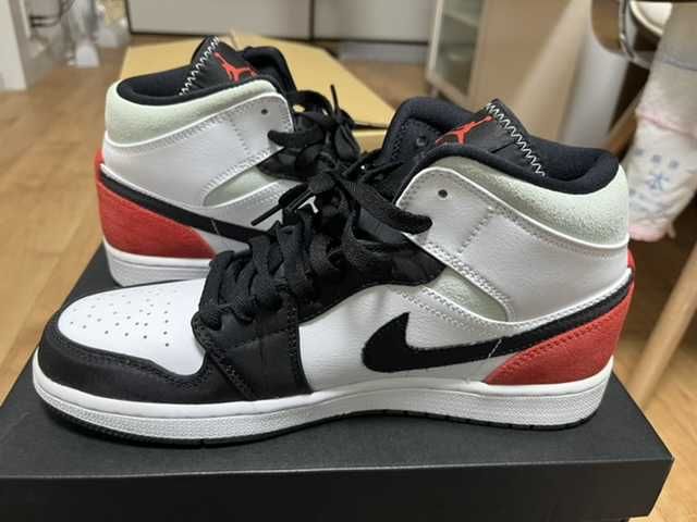 Nike Air Jordan 1 Mid SE "Black/Red/White"