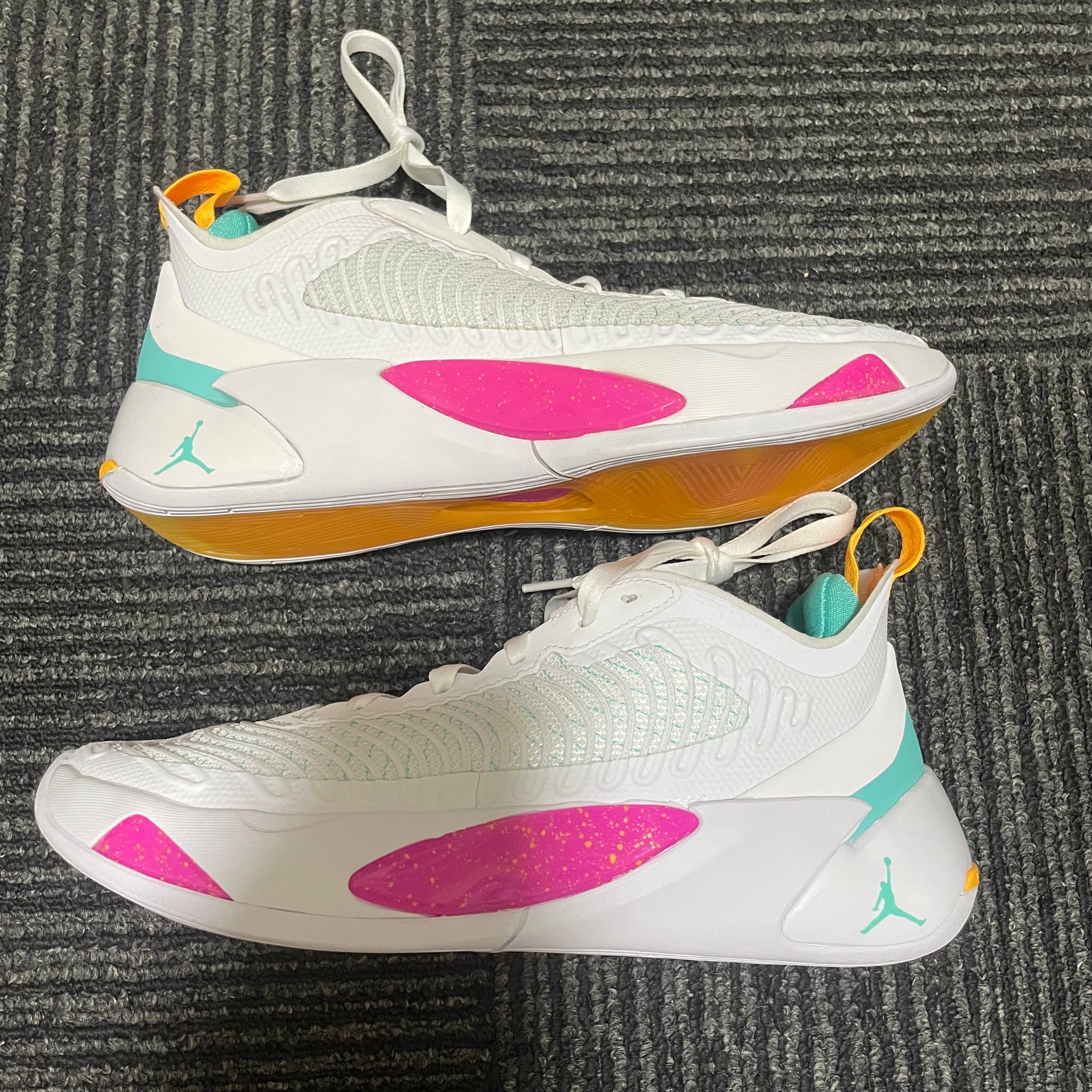 Nike Luka 1 "White/Fire Pink"