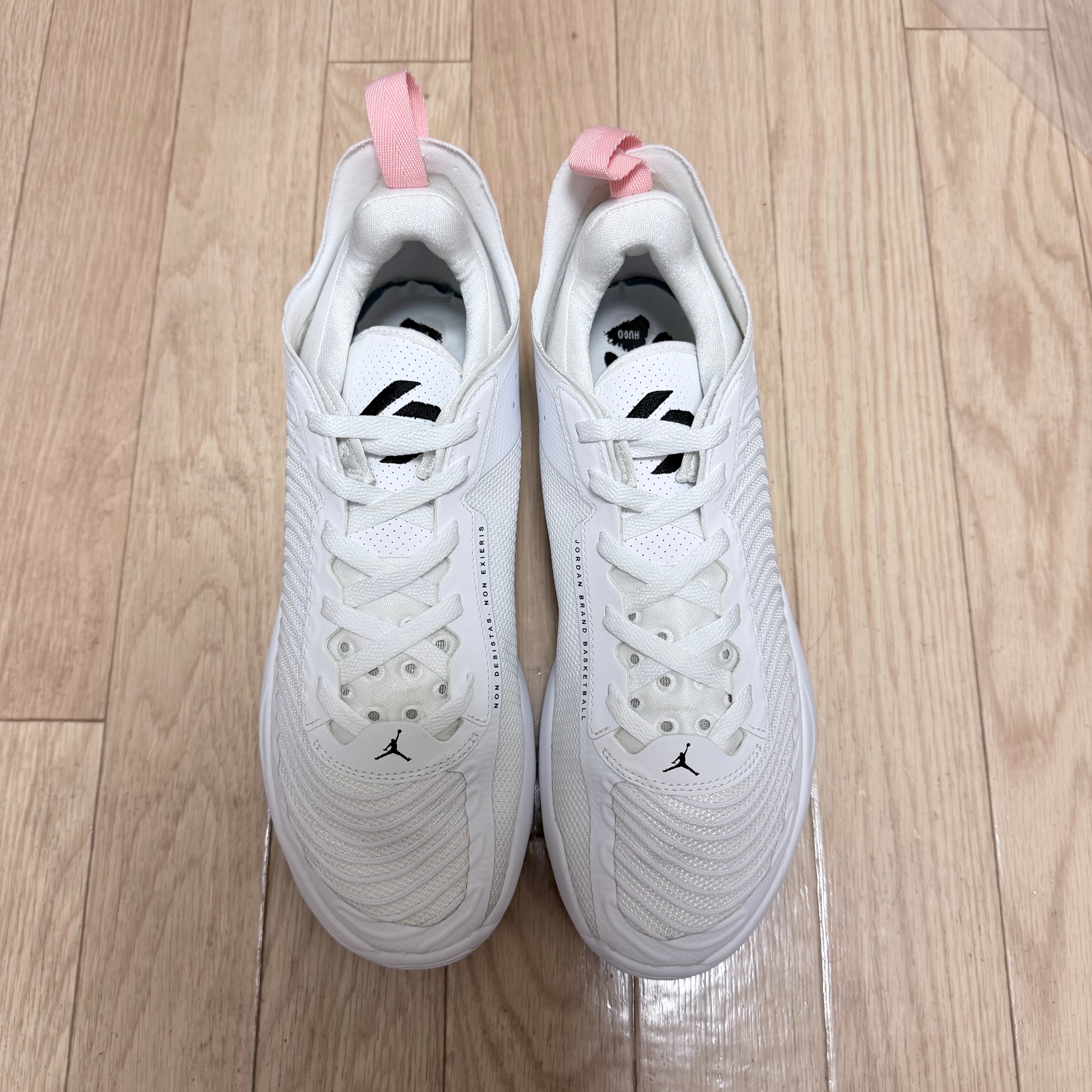 ナイキ ジョーダン ルカ1 "ホワイト/ブリーチド コーラル/セサミ/ブラック"