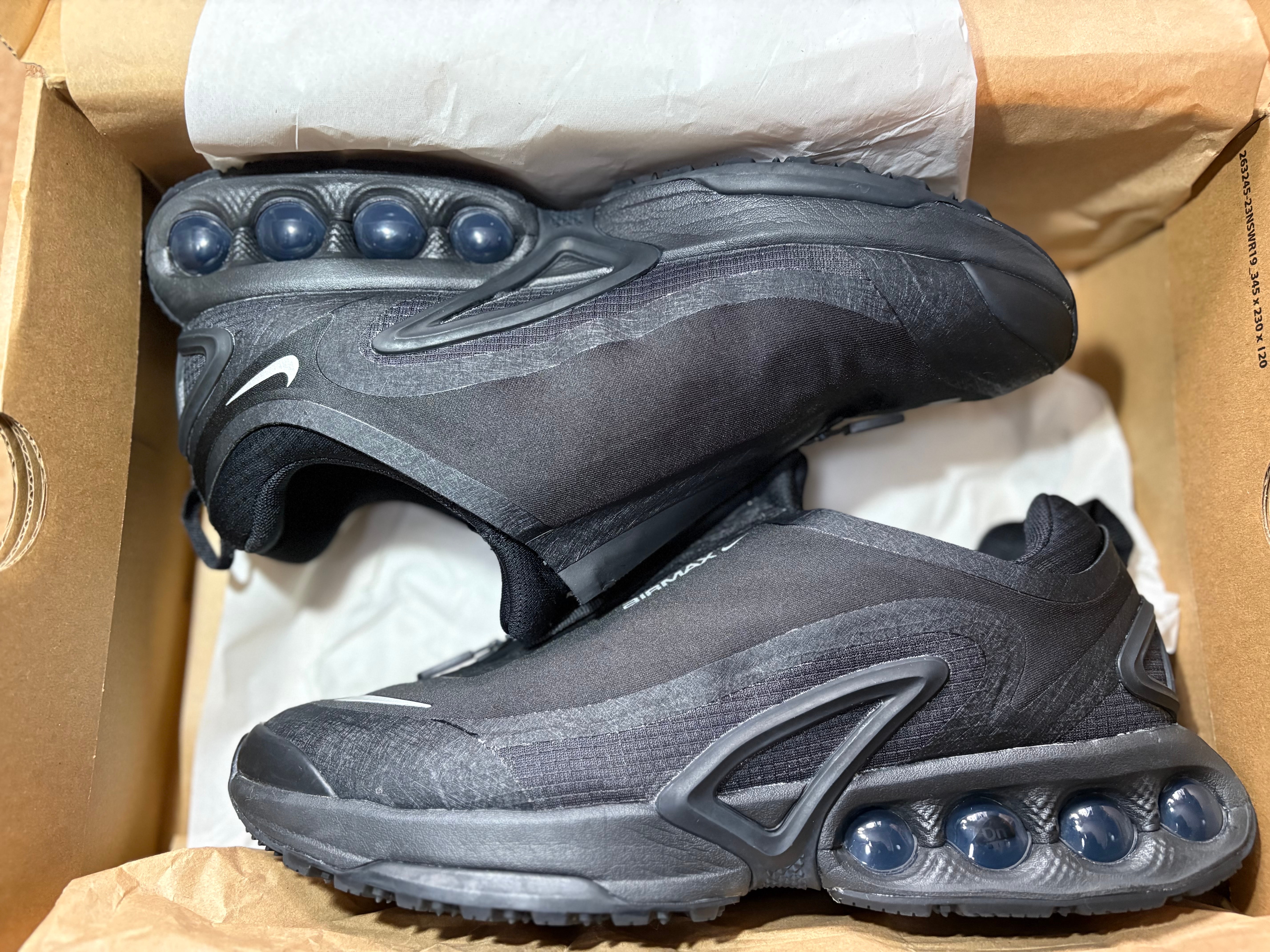 Nike Air Max DN Roam "Triple Black/Metallic Silver"