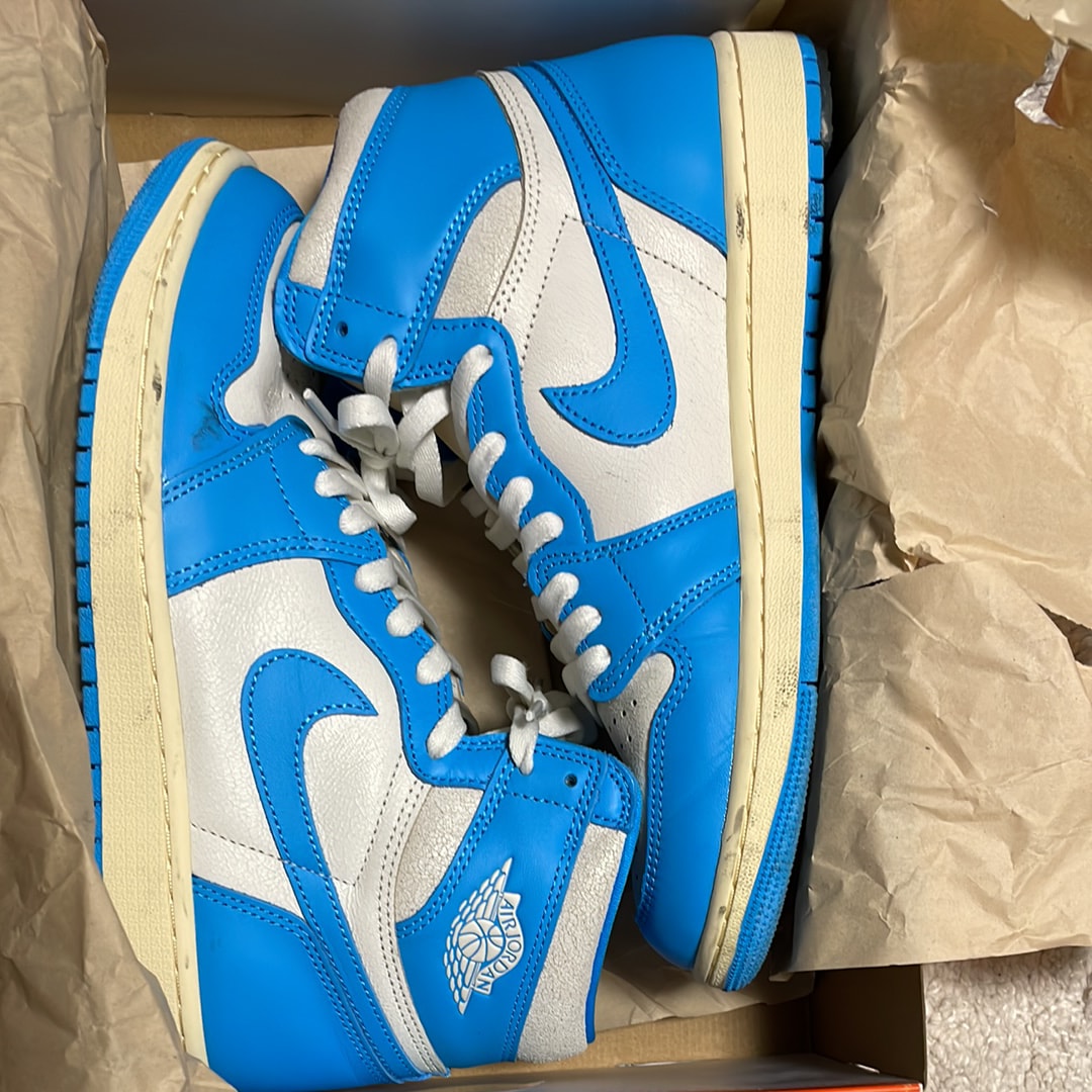 Nike Air Jordan 1 Retro High OG "UNC Reimagined"