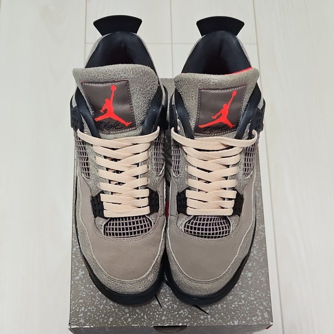 Nike Air Jordan 4 "Taupe Haze"   