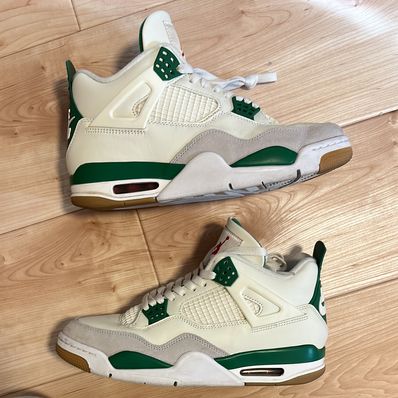 Nike SB × Air Jordan 4 Retro SP "Pine Green"
