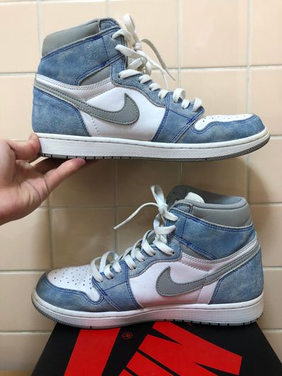 Nike Air Jordan 1 High OG "Hyper Royal"