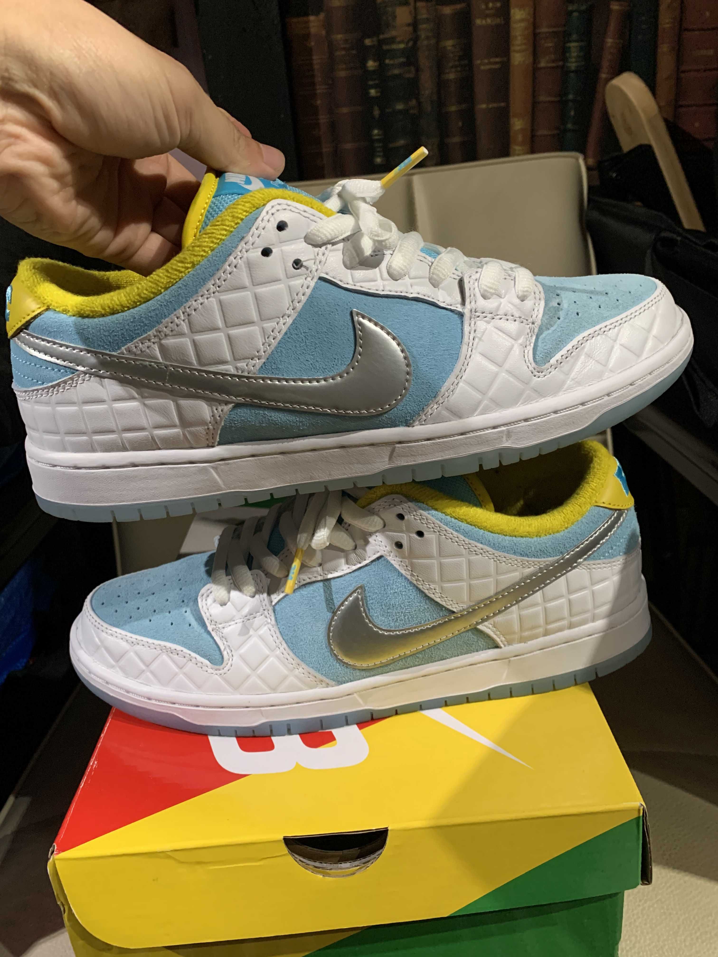 FTC × Nike SB Dunk Low "White/Blue"