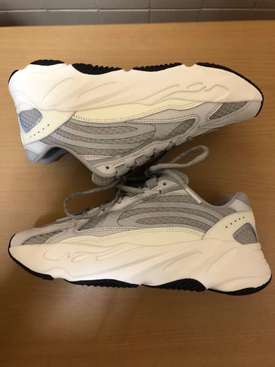 adidas YEEZY Boost 700 V2 "Static"