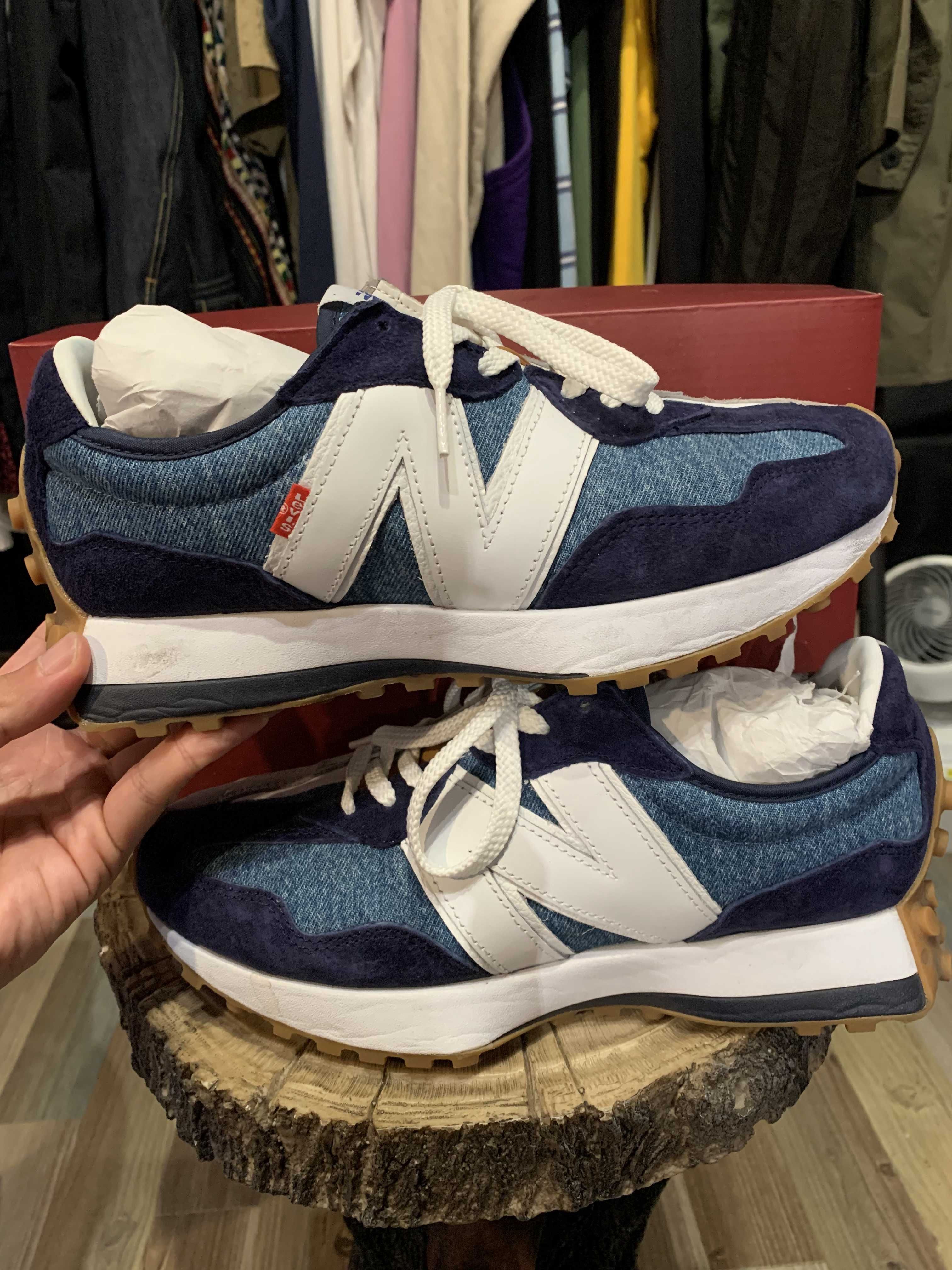 Levi's × New Balance 327 "Navy/White"