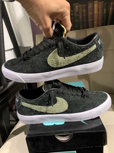 Stussy × Nike SB Blazer Low "Black/Palm Green"