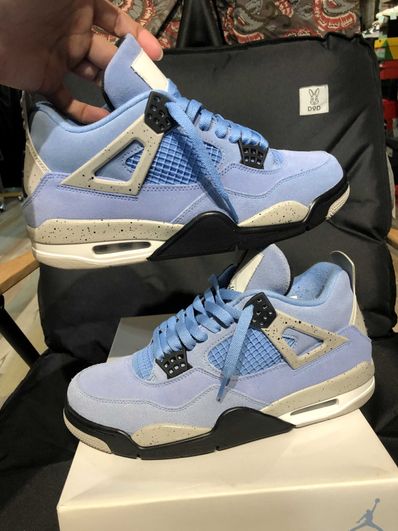 Nike Air Jordan 4 "University Blue"