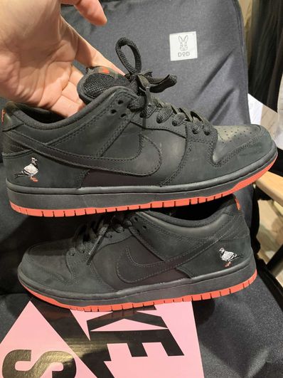 Nike SB Dunk Low TRD QS "Black Pigeon"