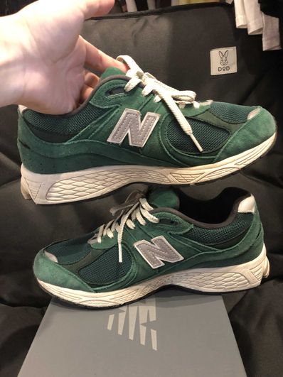 New Balance 2002R "Forest Green"