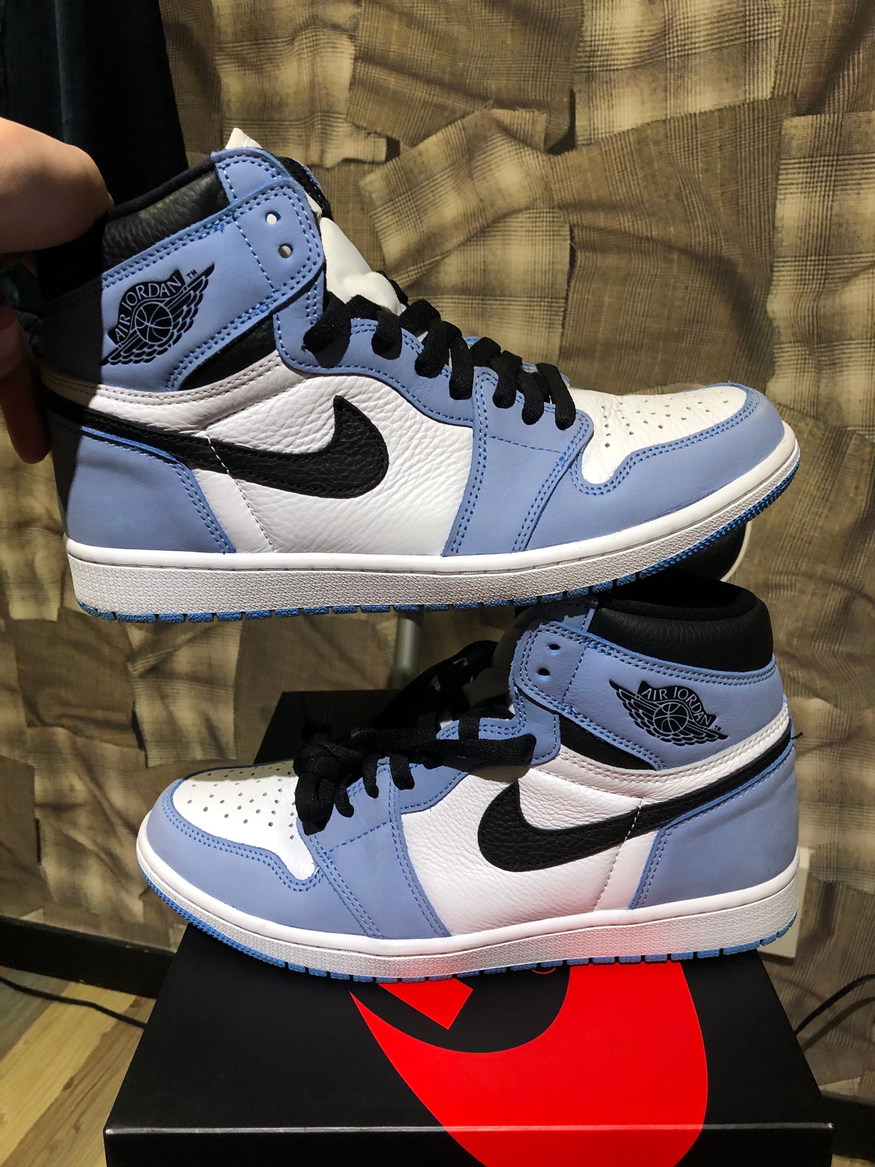 Nike Air Jordan 1 High OG "University Blue"