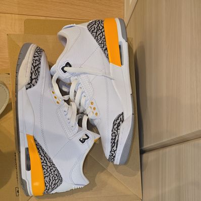 Nike Women's Air Jordan 3 Retro "Laser Orange"