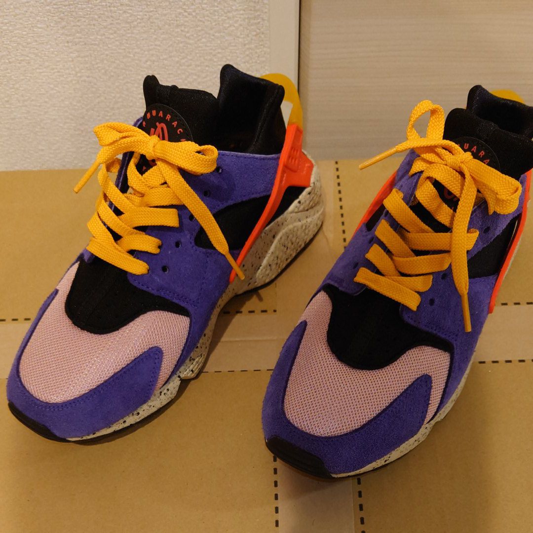 size? × Nike Air Huarache "Court Purple/Bright Crimson"