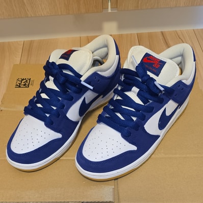 Nike SB Dunk Low "Los Angeles Dodgers/Deep Royal Blue"