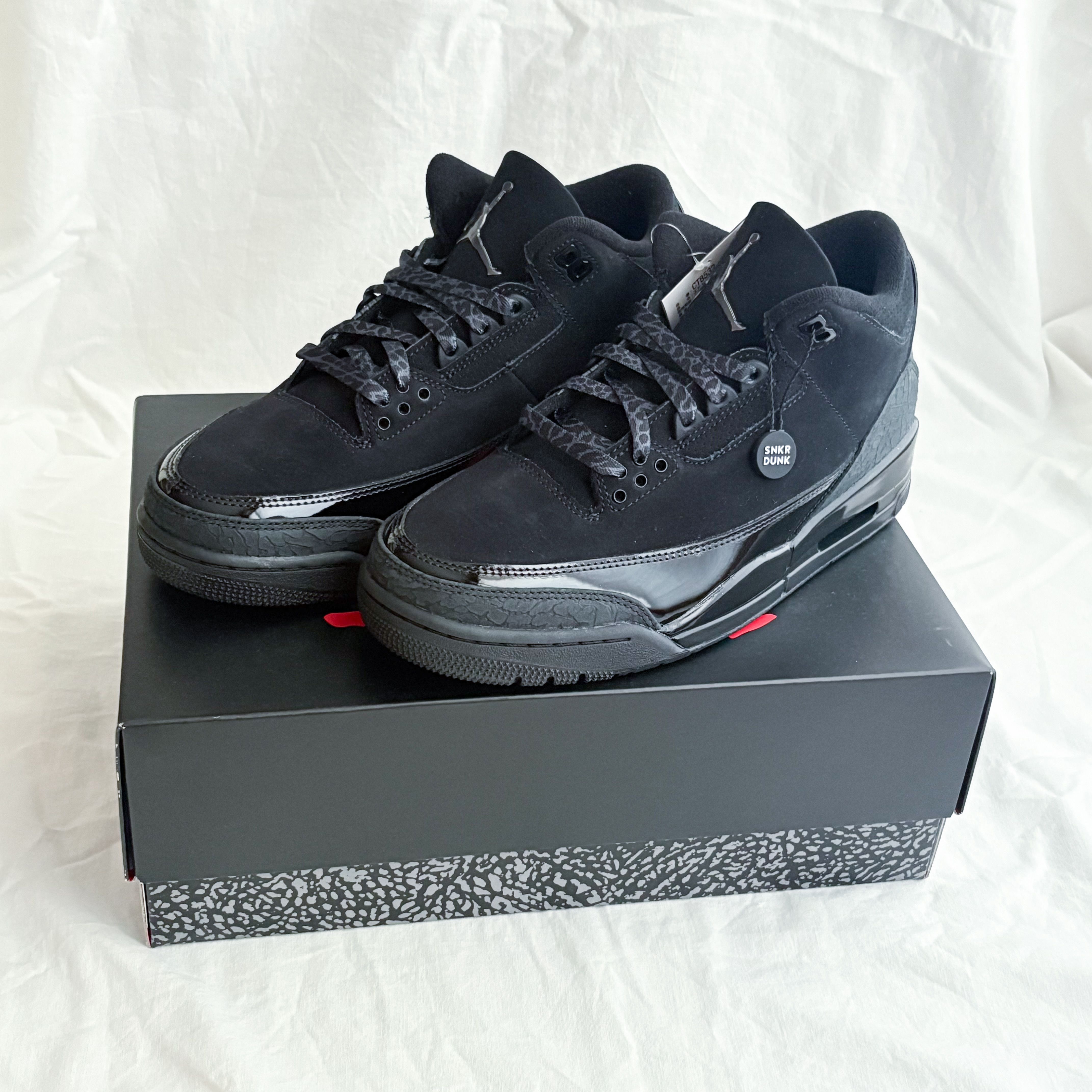 aj3airjordan3ナイキエアジョーダン3 レトロOGブラック24cm Nike Wmns Air Jordan 3 Retro “Black Gold”が国内10月6日に発売