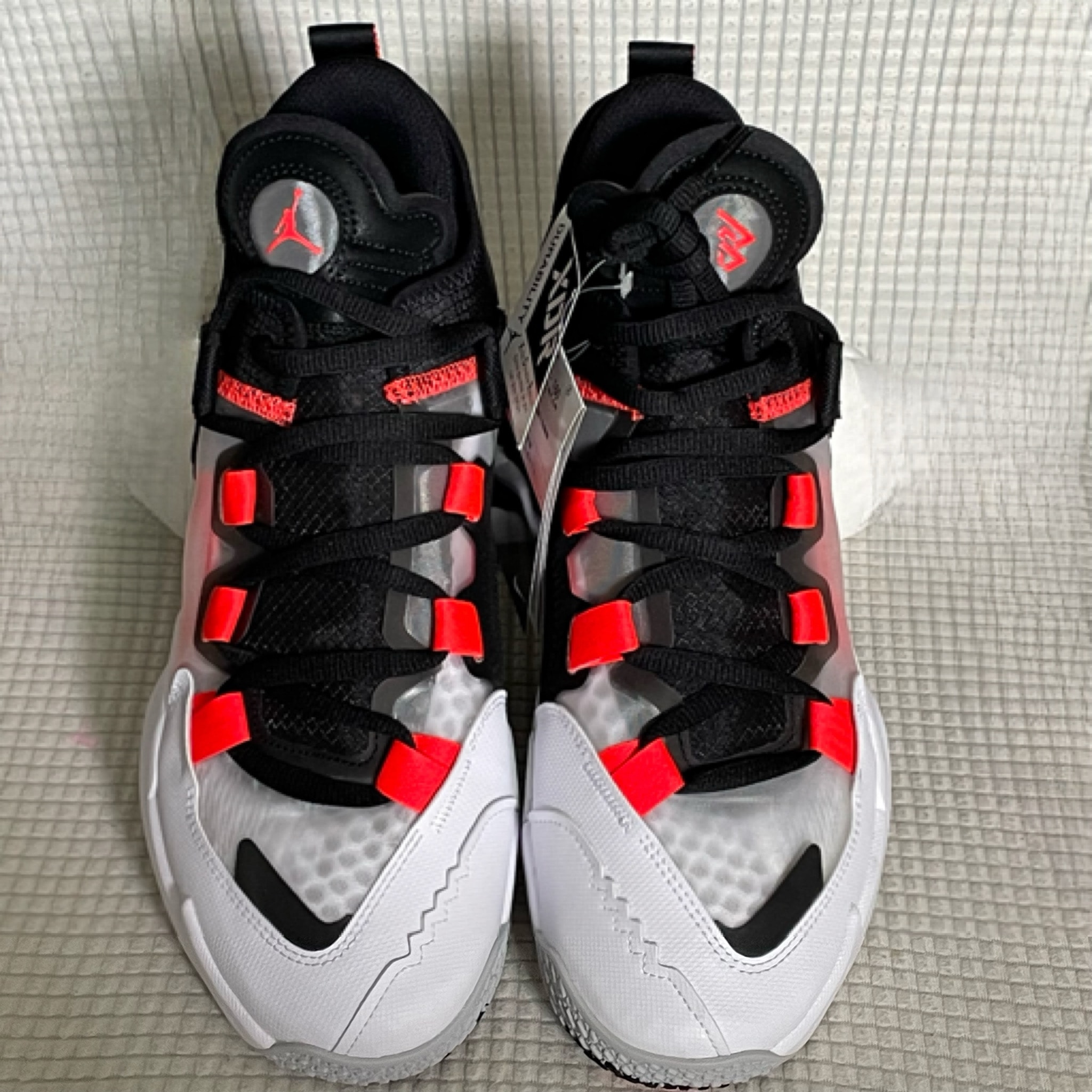 Nike Jordan Why Not Zer0.5 "White Bright Crimson Black"