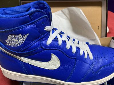 NIKE AIR JORDAN 1 RETRO HIGH "HYPER ROYAL"