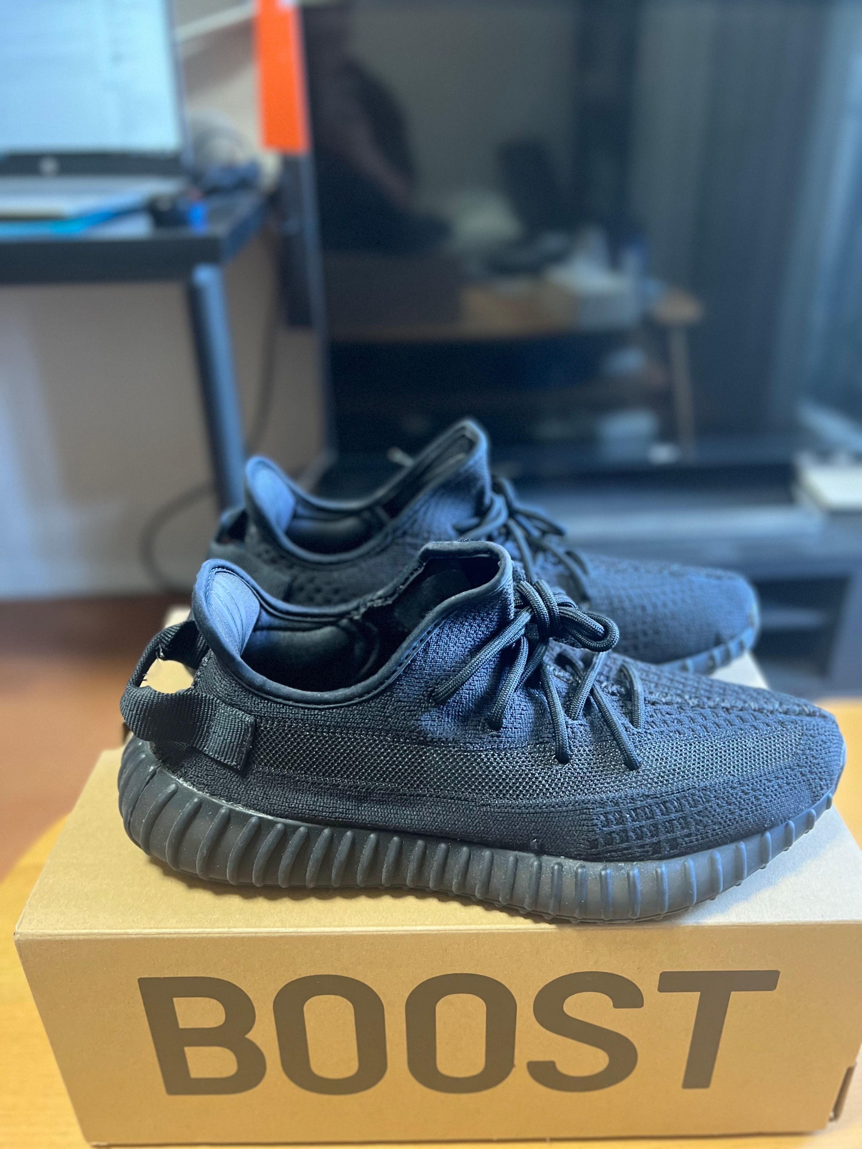 adidas YEEZY Boost 350V2 "Onyx"
