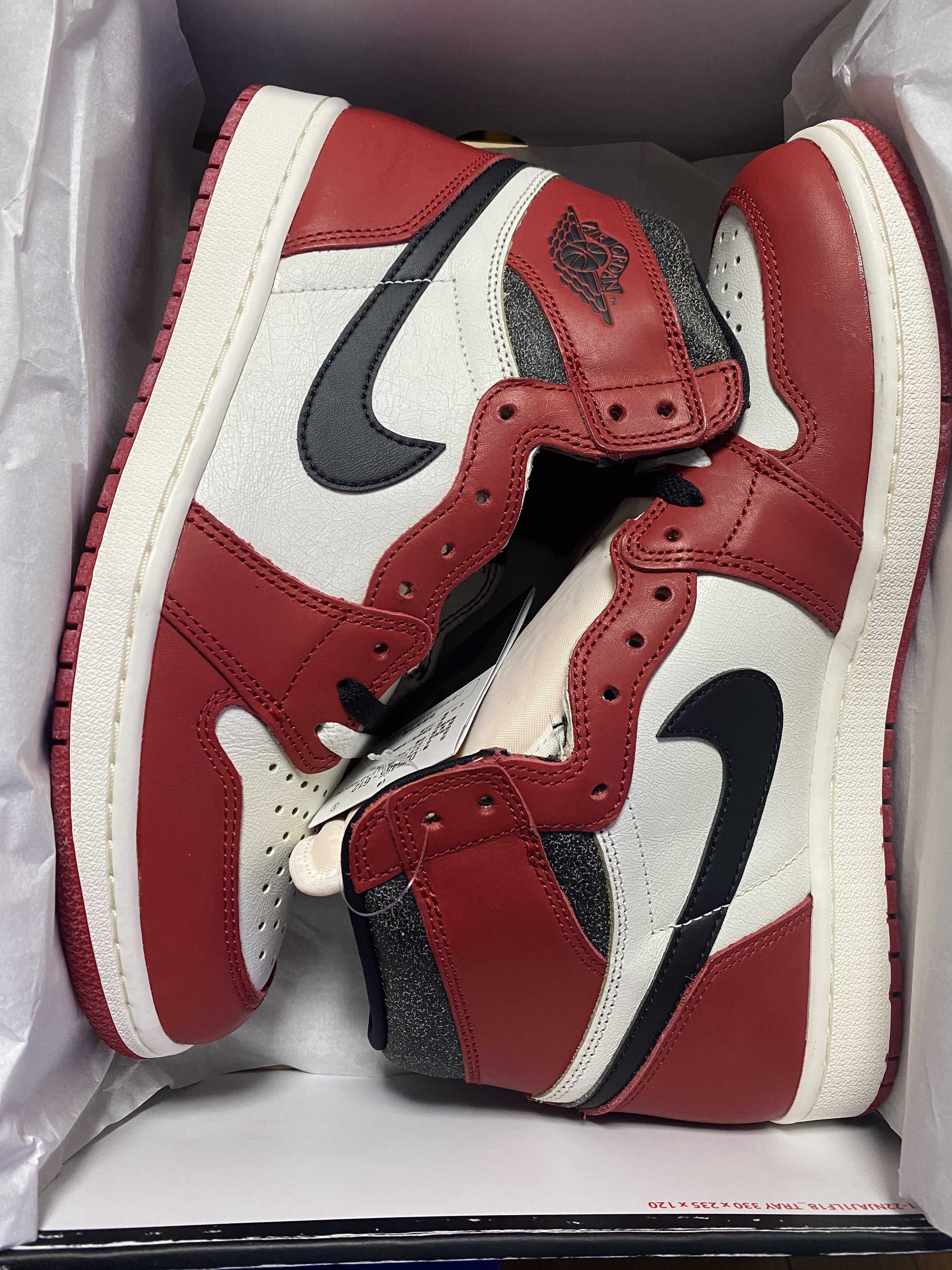Nike Air Jordan 1 High OG "Lost & Found/Chicago"