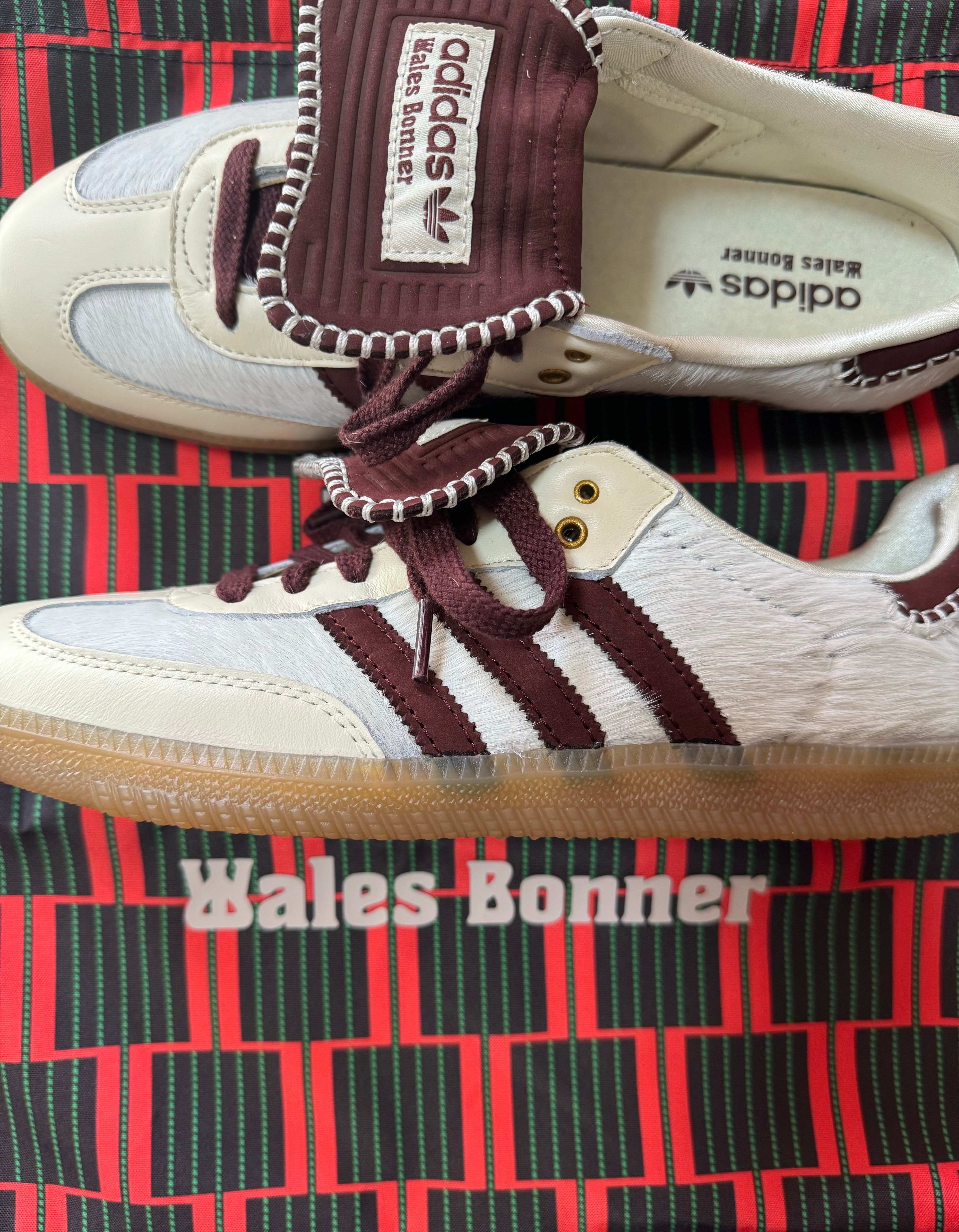 ウェールズ・ボナー × アディダス サンバ ポニー トーナル ロー "クリームホワイト/ミステリーブラウン"