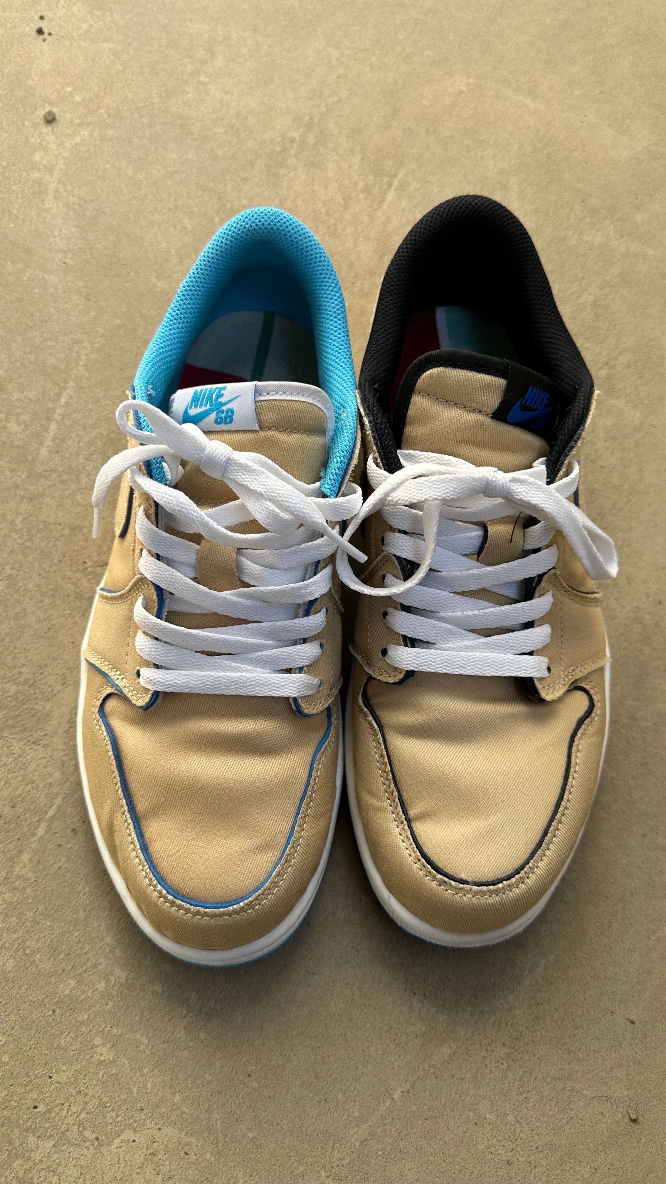 ナイキ SB エアジョーダン1 ロー "デザートオレ/ロイヤルブルー"