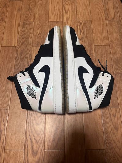 Nike Air Jordan 1 Mid "Omega/Black/White"