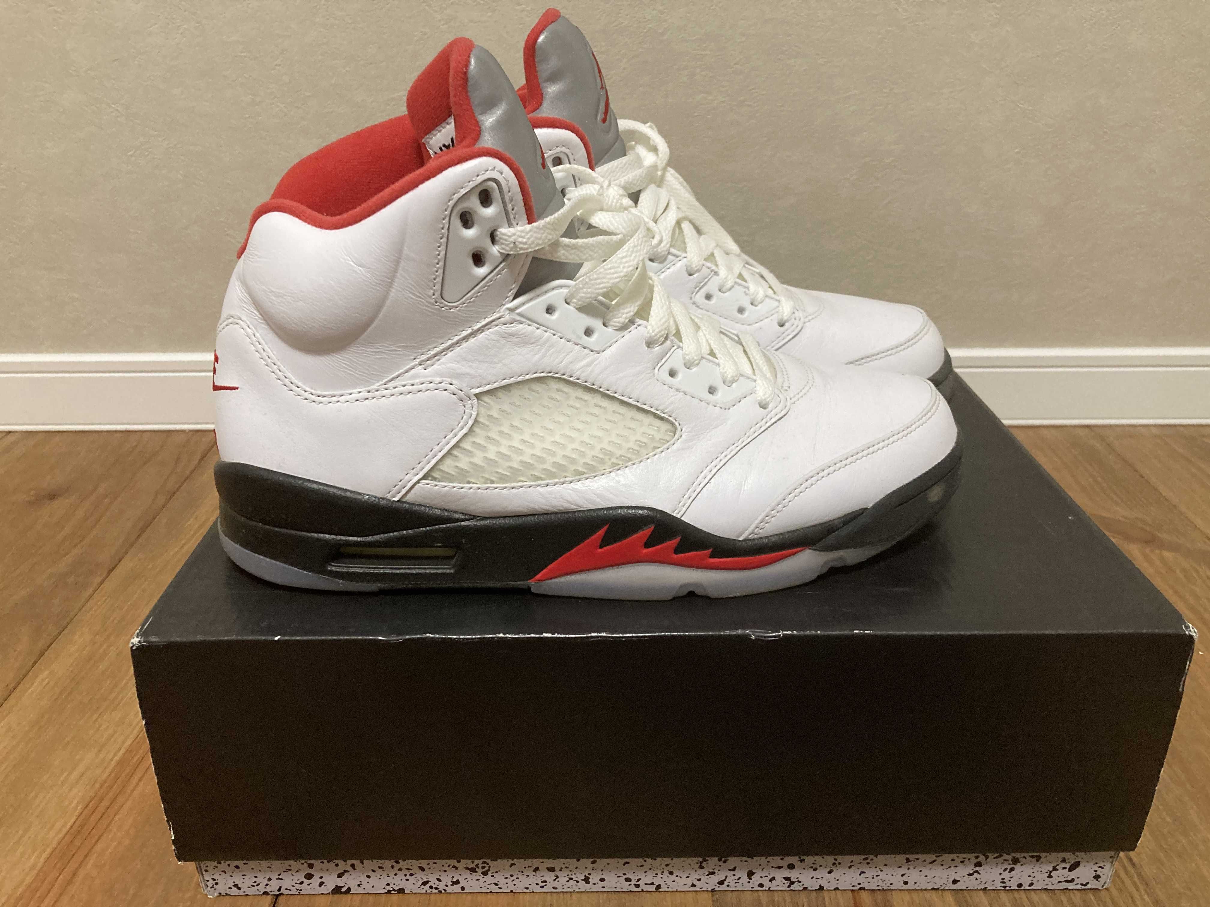 Nike Air Jordan 5 Retro "Fire Red" (2020)