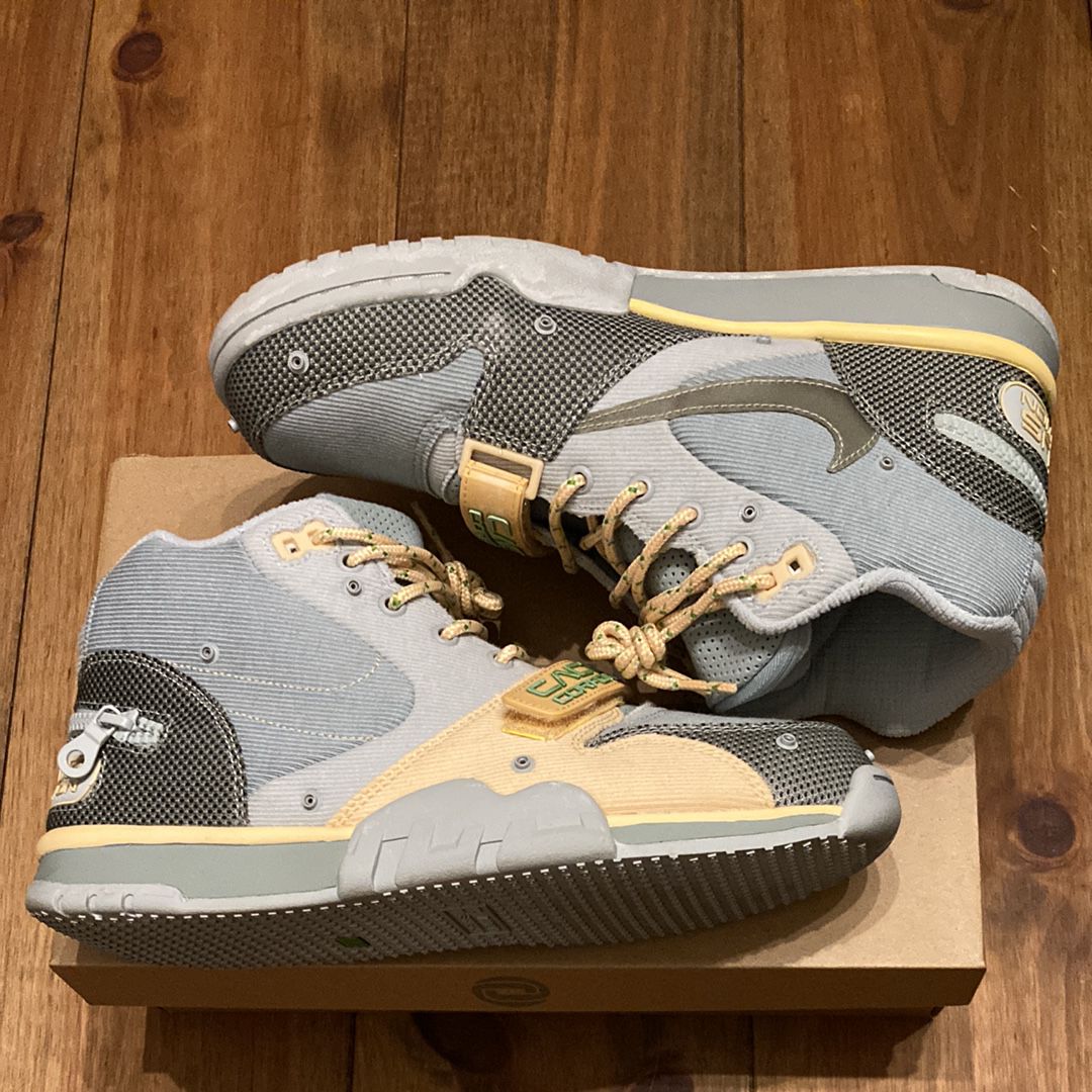 Travis Scott × Nike Air Trainer 1 SP "Grey Haze and Dusty Sage"