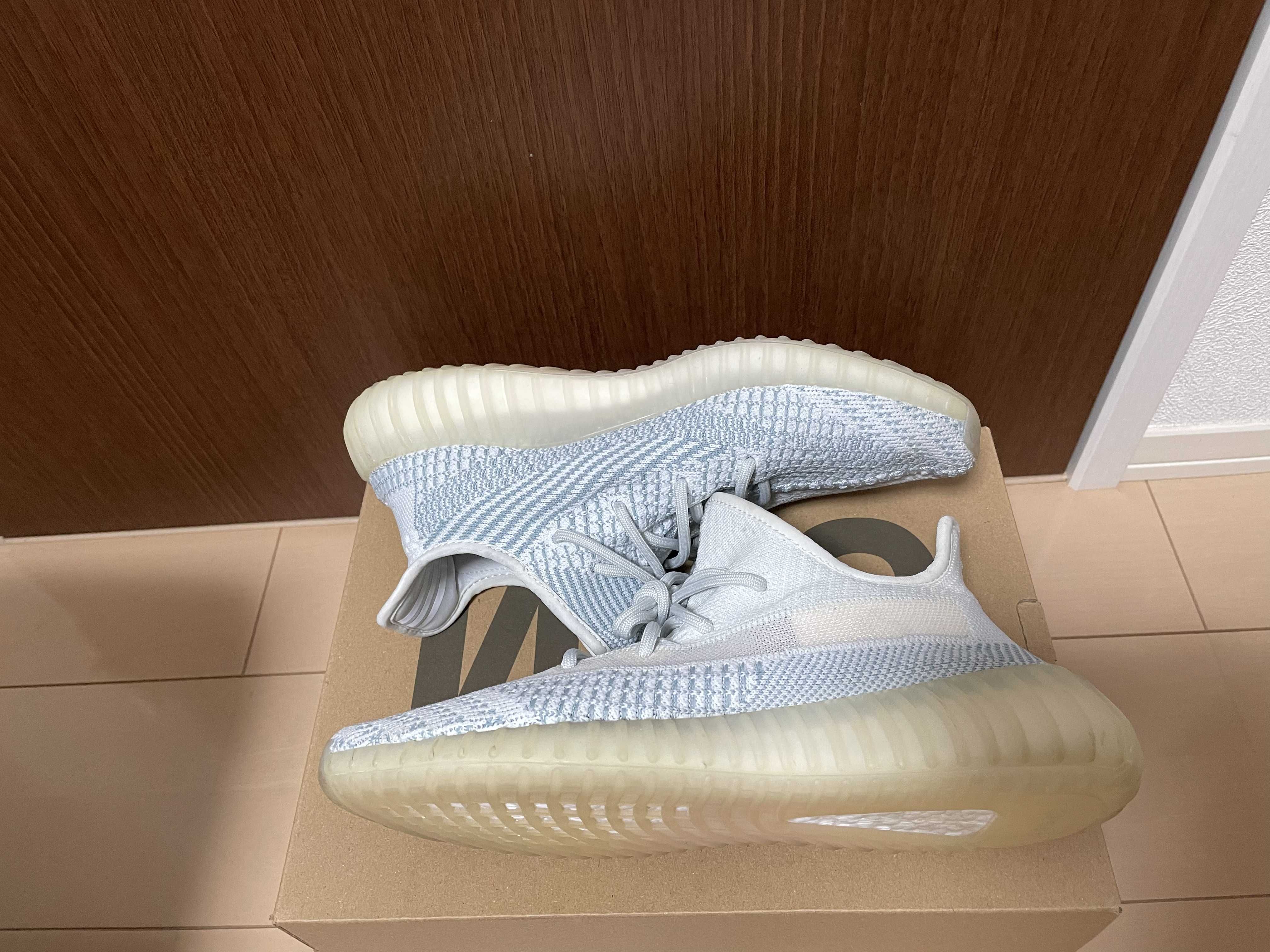adidas YEEZY Boost 350 V2 "Cloud White"