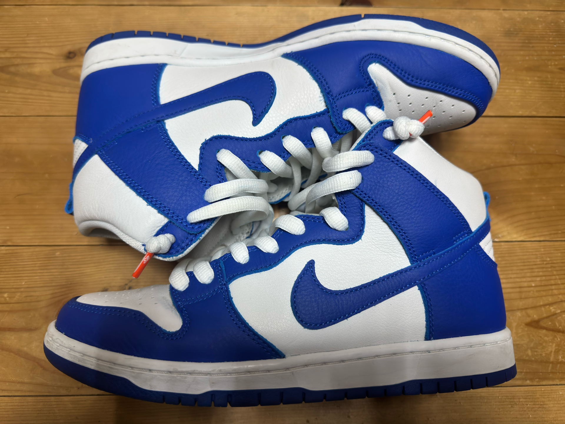 Nike SB Dunk High Orange Label "Kentucky" 