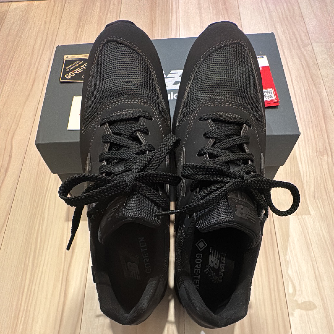 ニューバランス 996 ゴアテックス "ブラック/キャッスルロック"