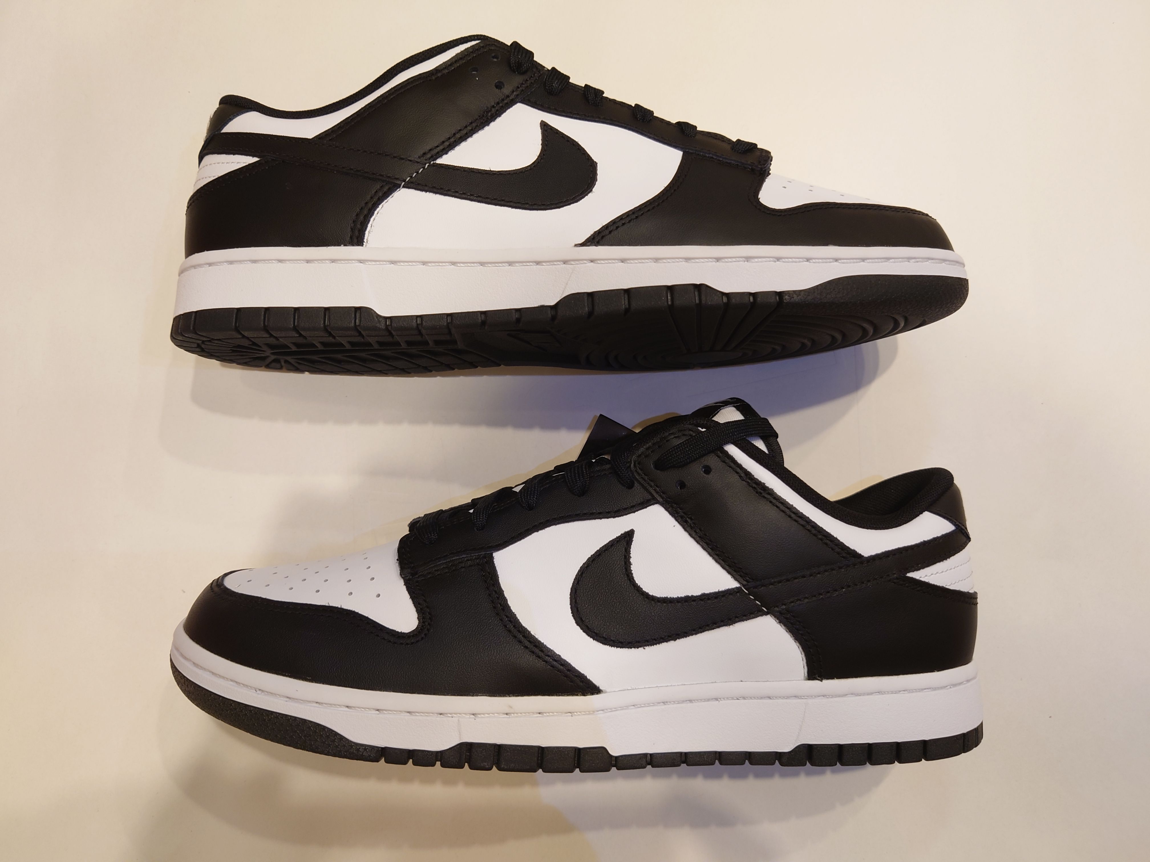 Nike Dunk Low Retro "Panda/White/Black"
