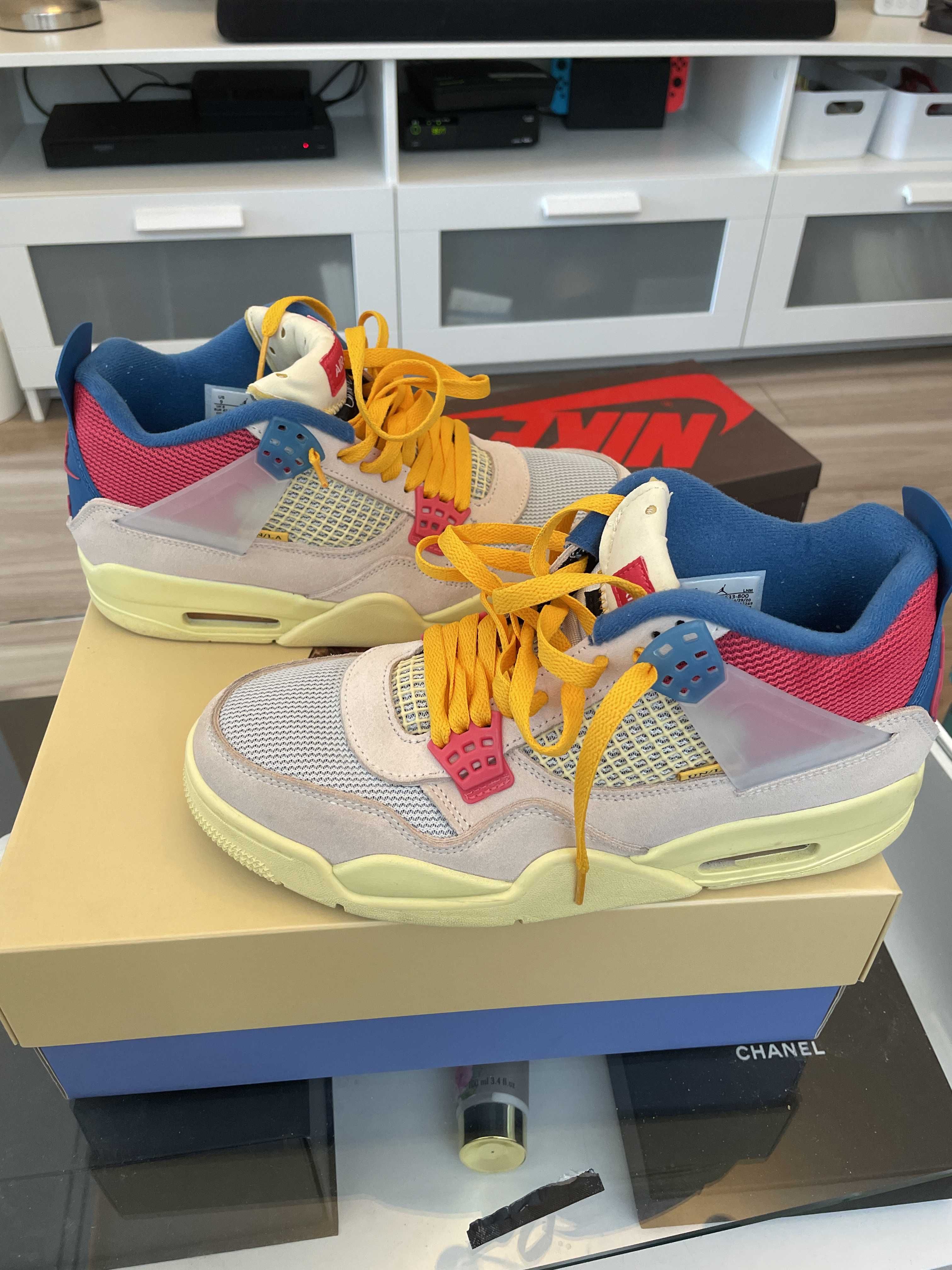 UNION × Nike Air Jordan 4 SP "Guava Ice/Light Fusion Red"