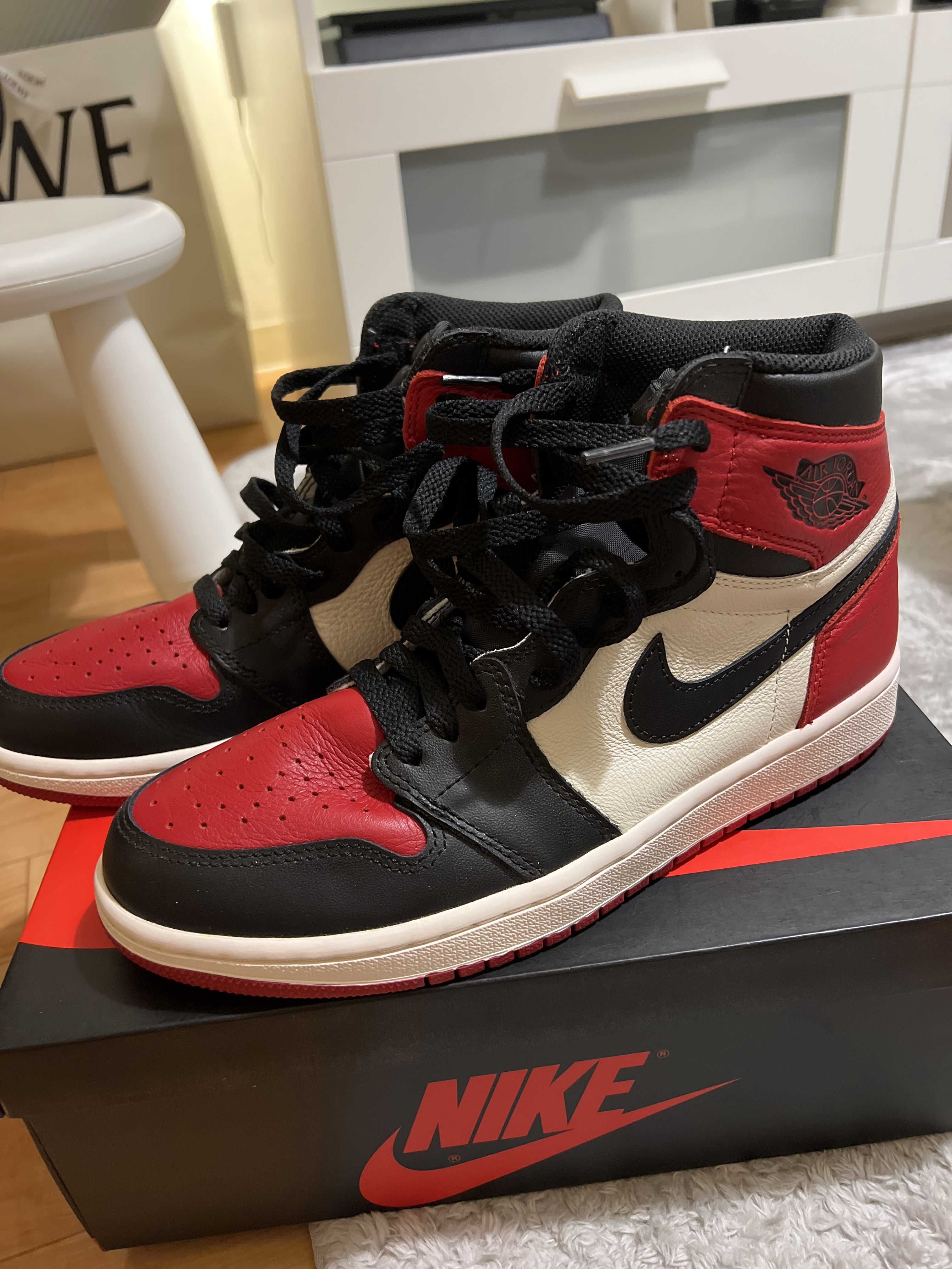Nike Air Jordan 1 Retro High OG "Bred Toe"