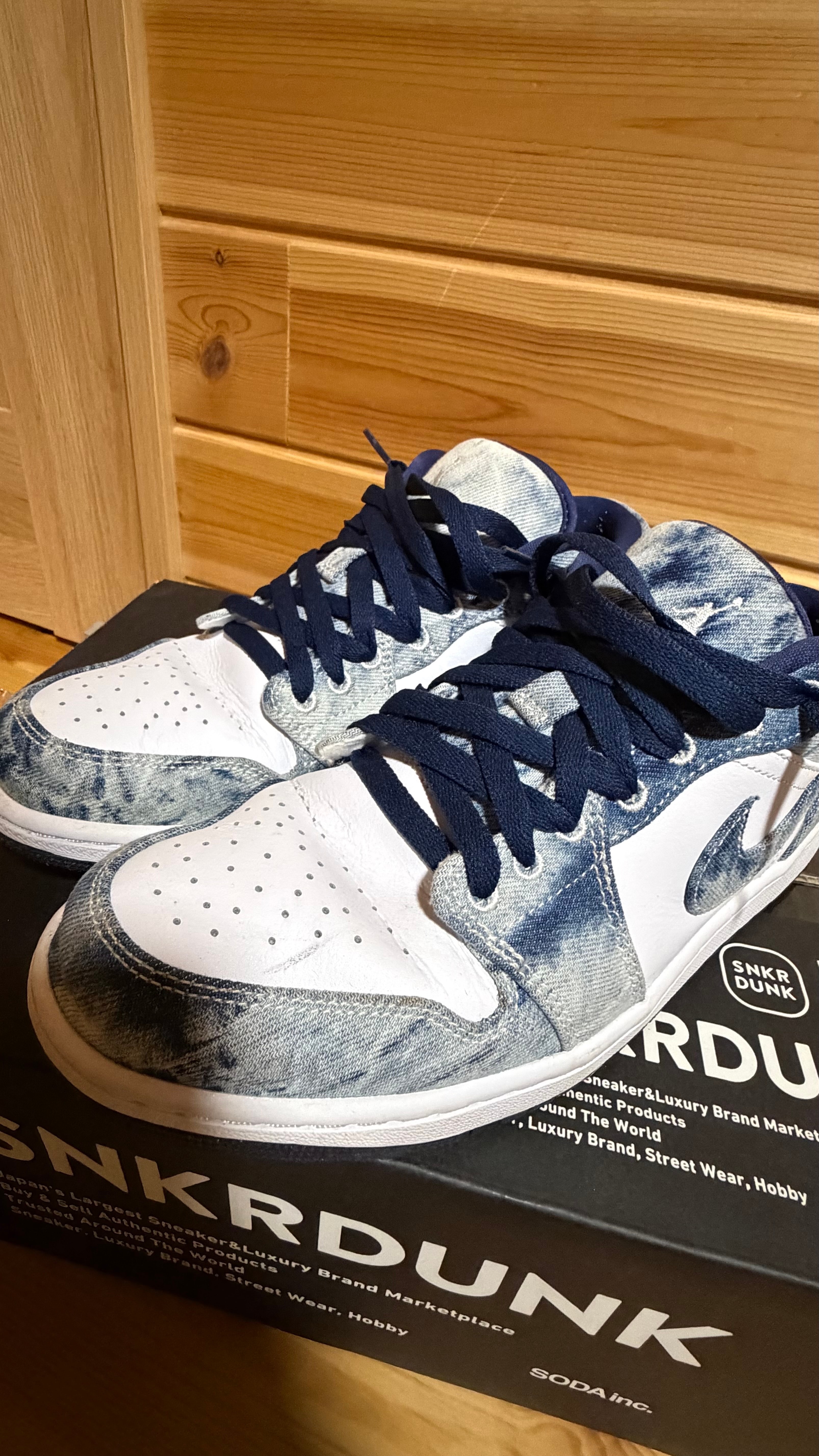 ナイキ エアジョーダン1 ロー "ウォッシュドデニム"