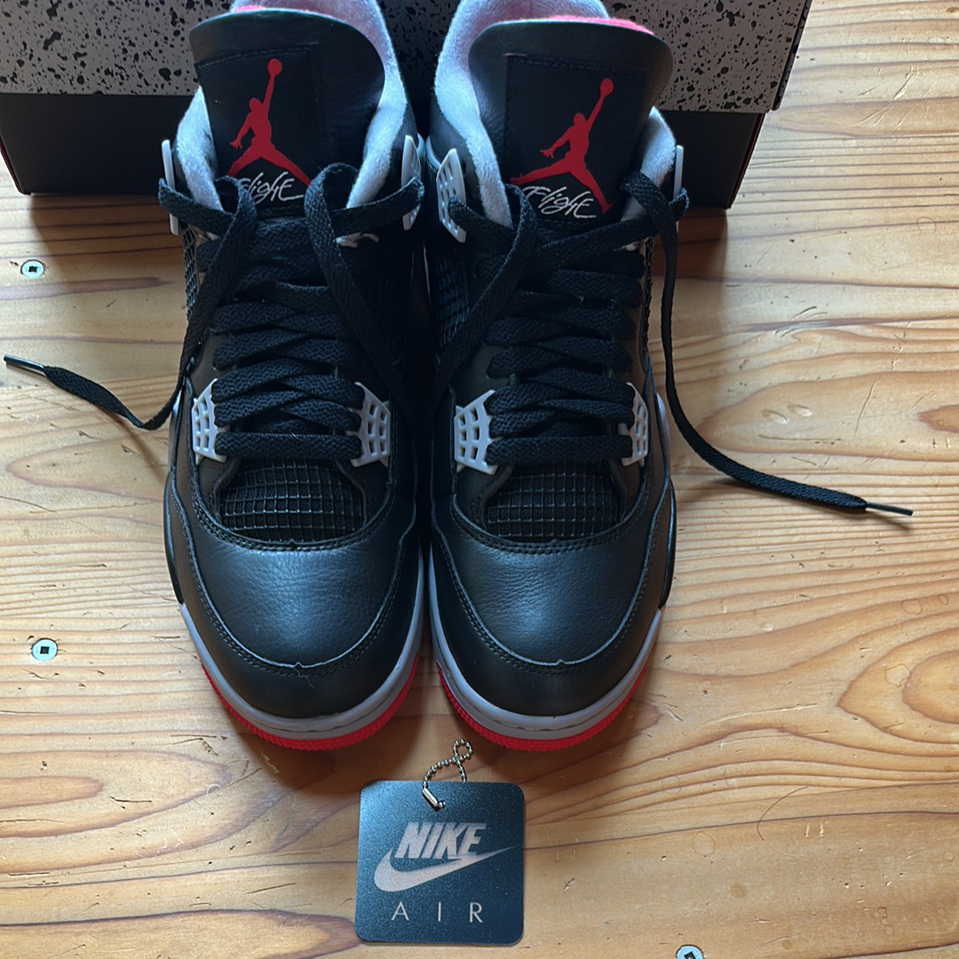 Nike Air Jordan 4 Retro "Bred Reimagined"