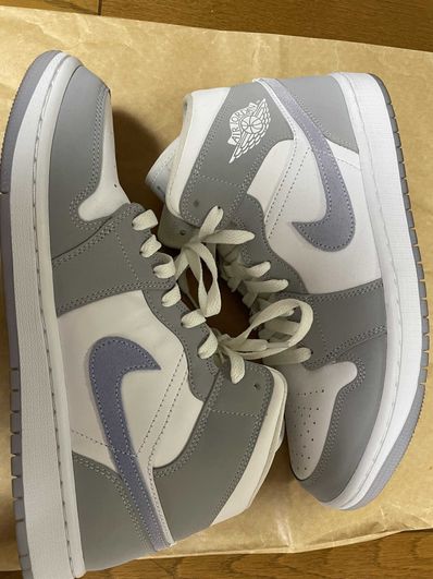 Nike Women's Air Jordan 1 Mid "Wolf Grey"