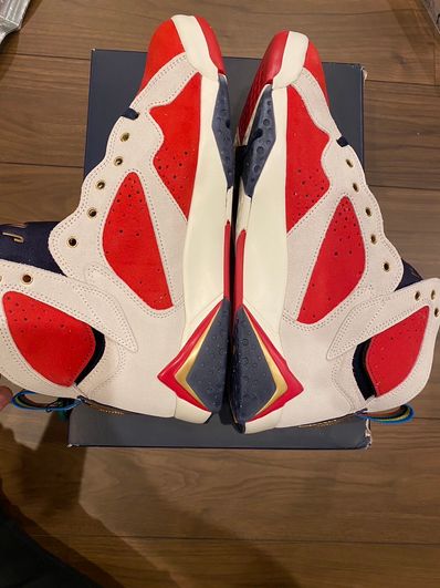 Trophy Room × Nike Air Jordan 7 "True Red and Obsidian"