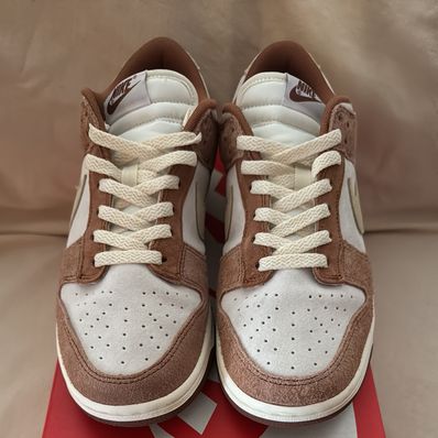 Nike Dunk Low PRM "Medium Curry"