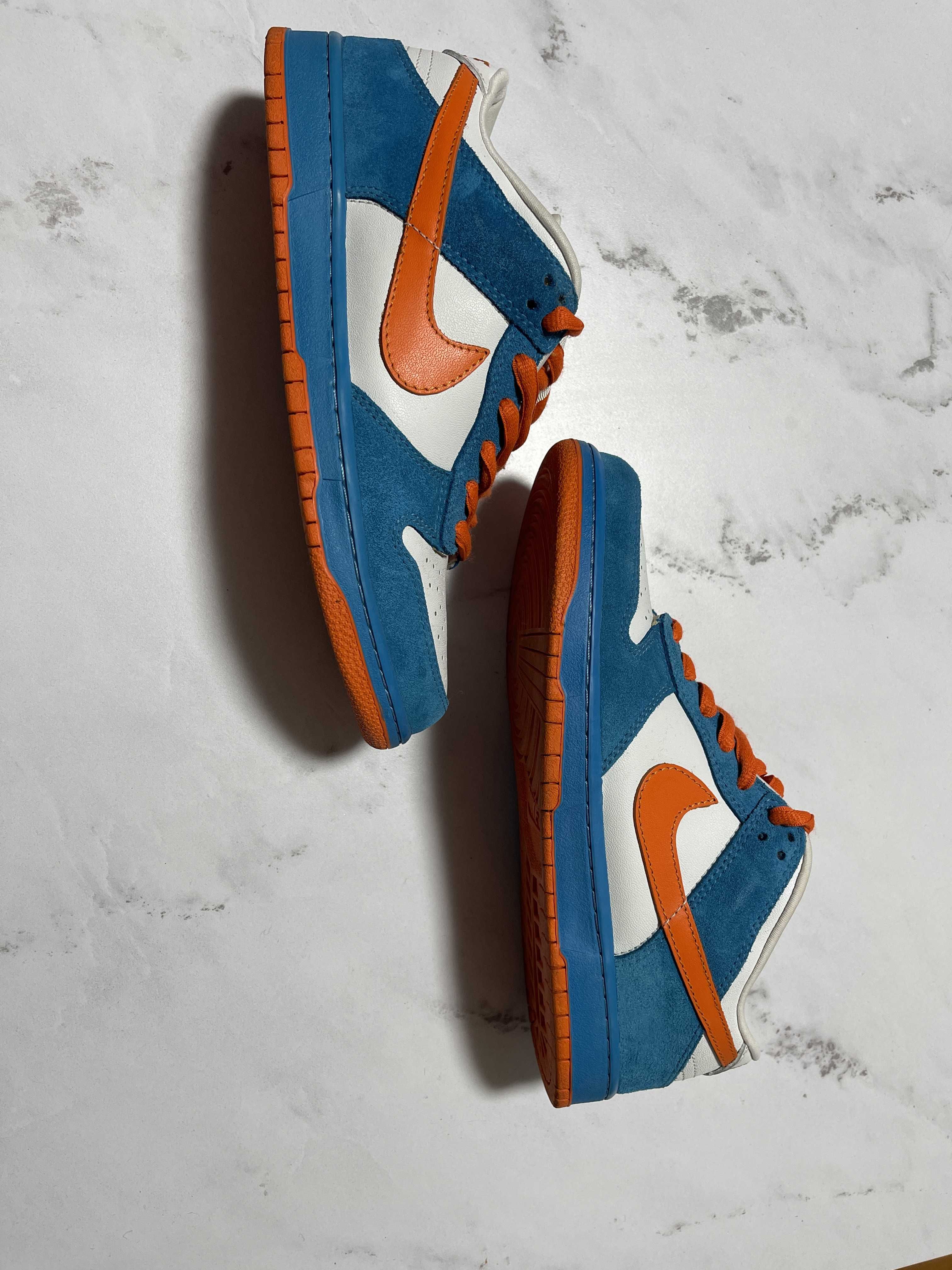 Nike SB Dunk Low EMB "Miami"