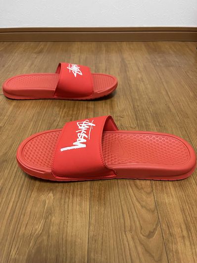 STUSSY × NIKE BENASSI SLIDE "RED"