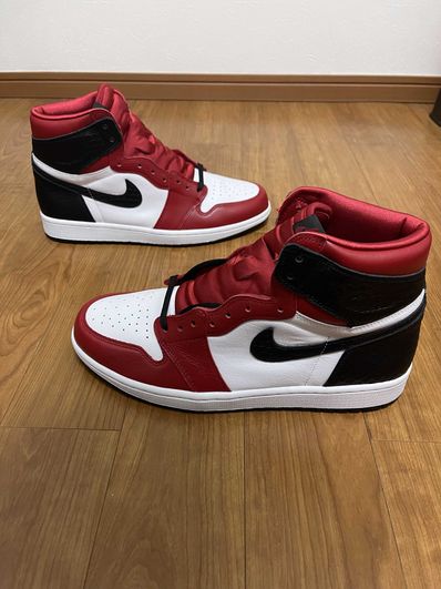 Nike Women's Air Jordan 1 High OG "Satin Red"